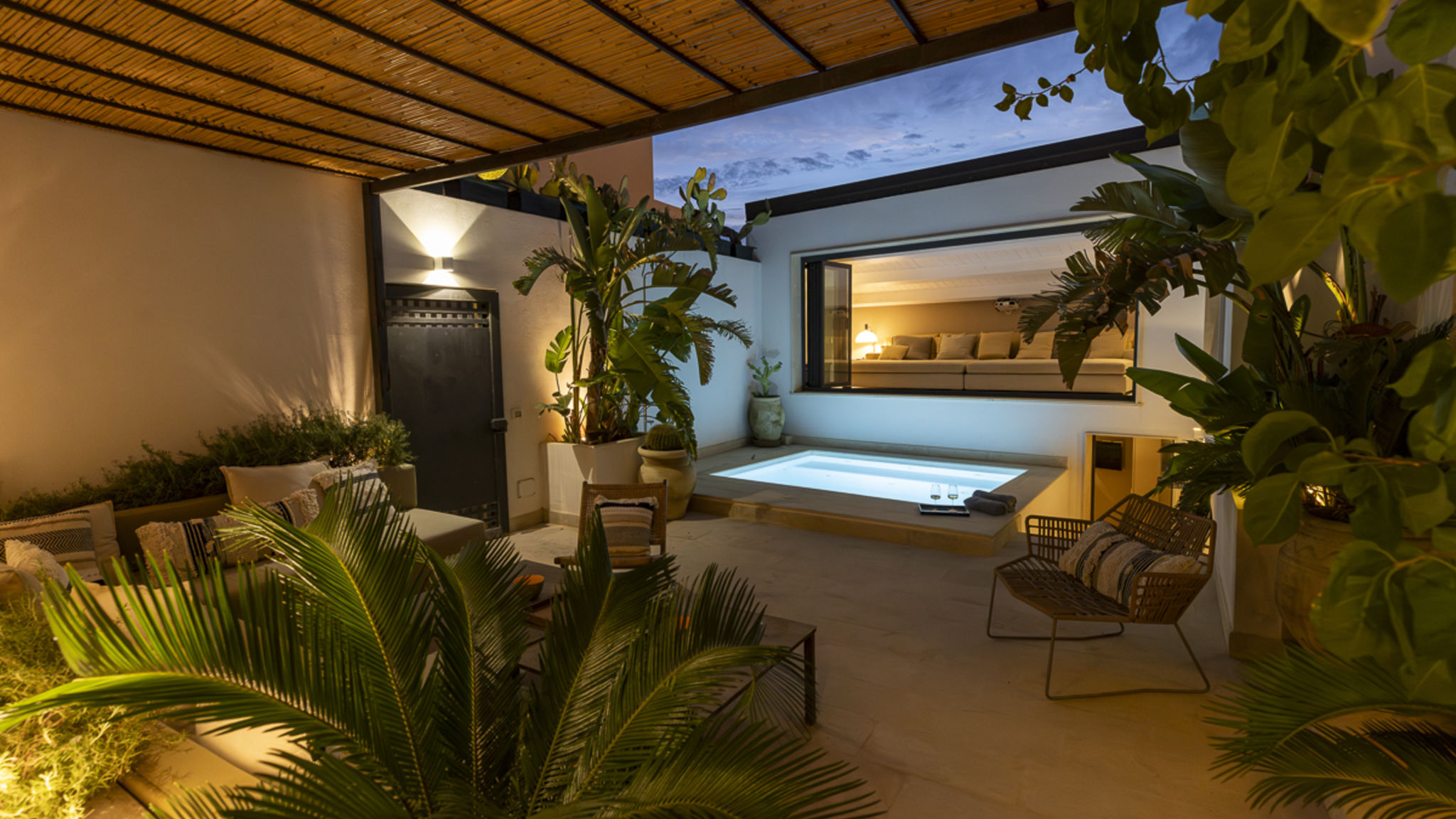 Italianway Noto Secret Riad con piscina privata 