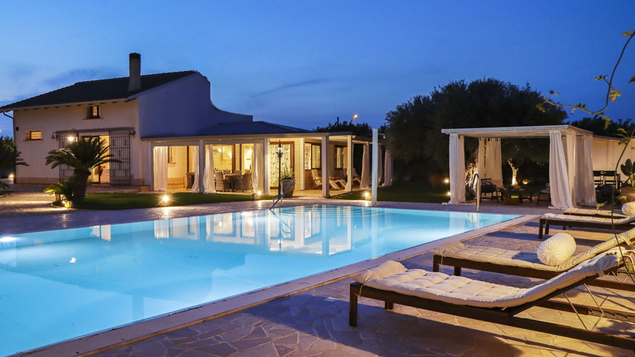 SicilyMyHome Ispica Villa Erika piscina privata 