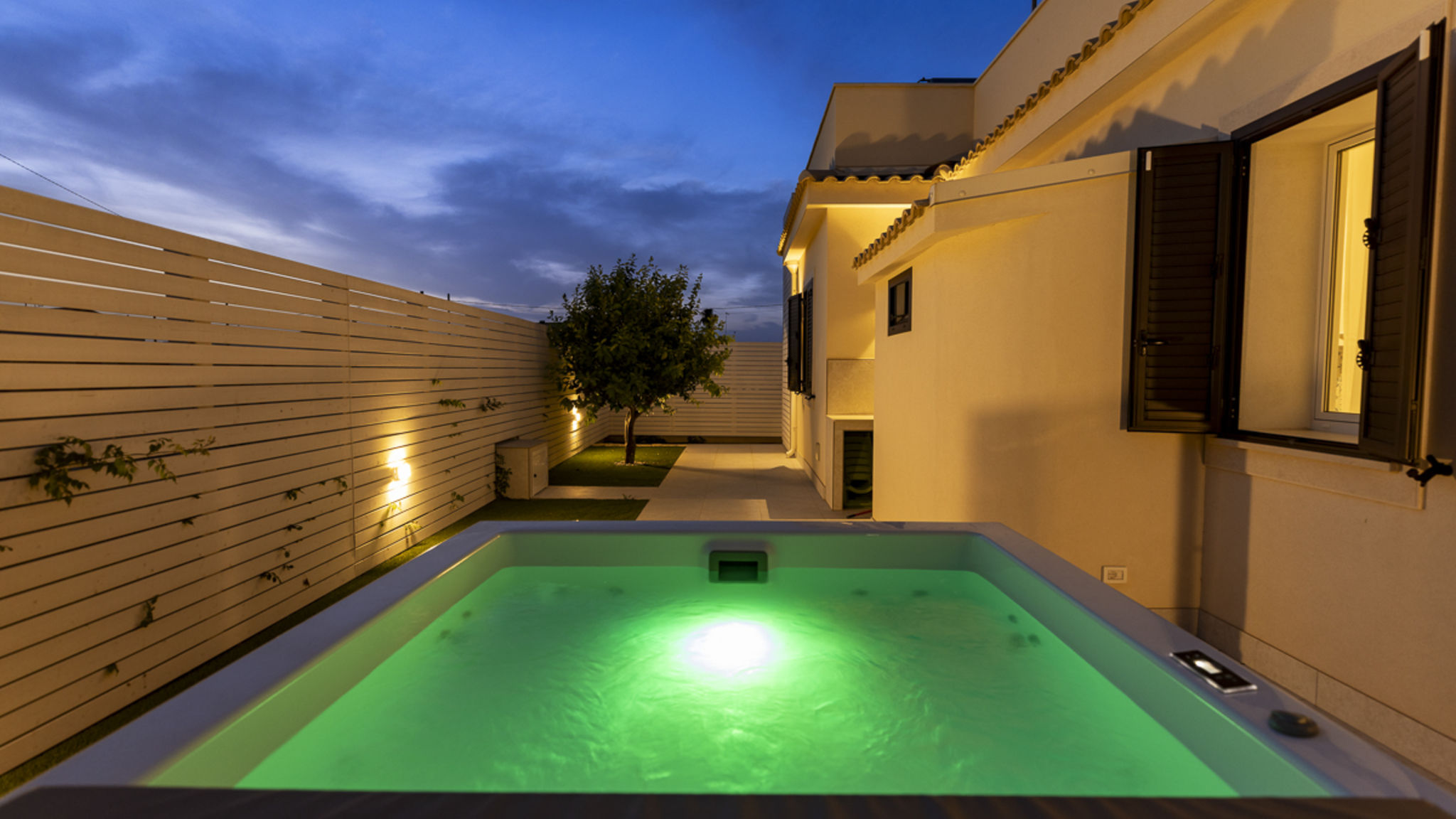 SicilyMyHome Ispica Villa Teresann con Jacuzzi riscaldata 