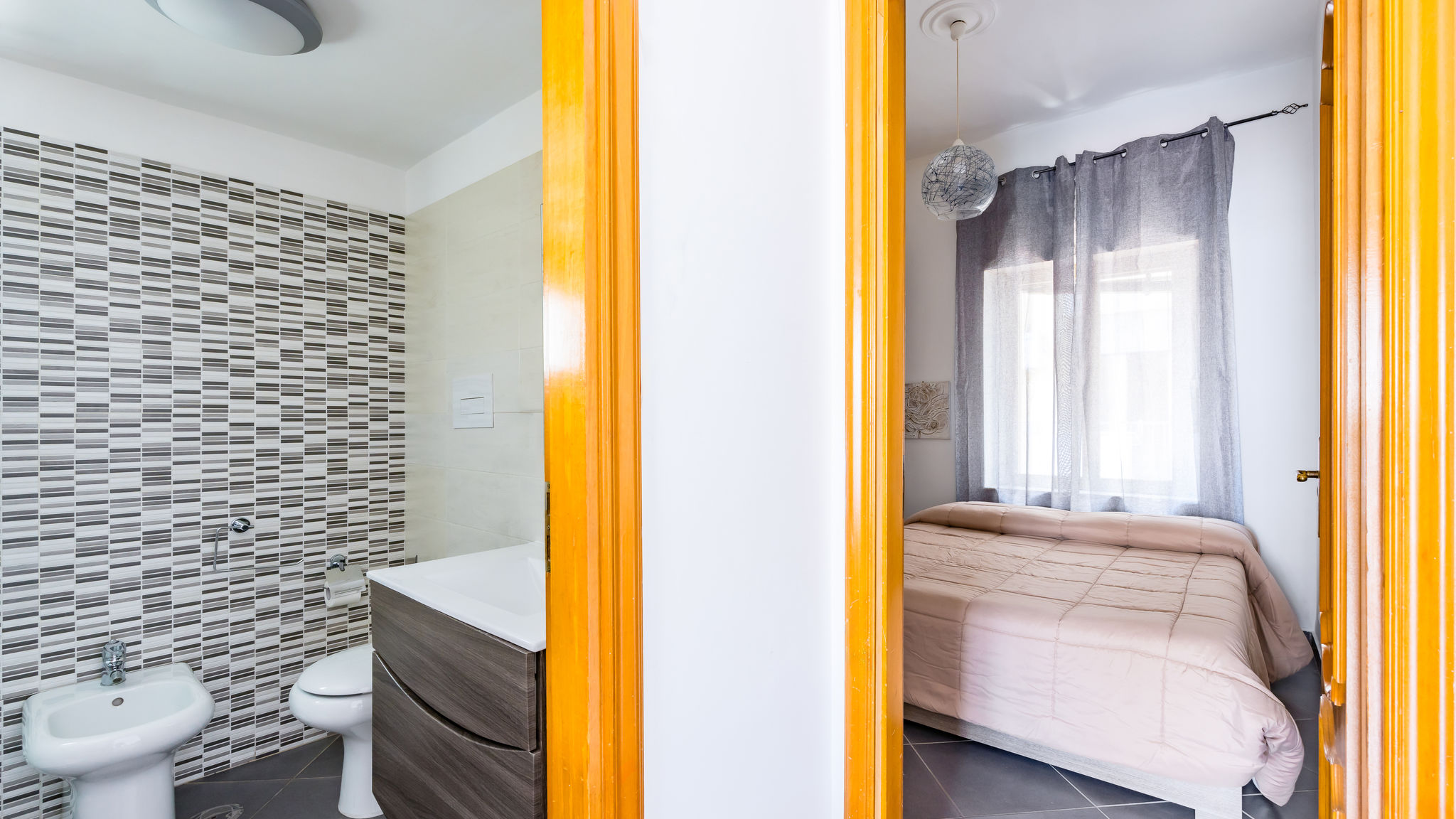 Italianway Napoli Revolutionary Apartment near Duomo Station