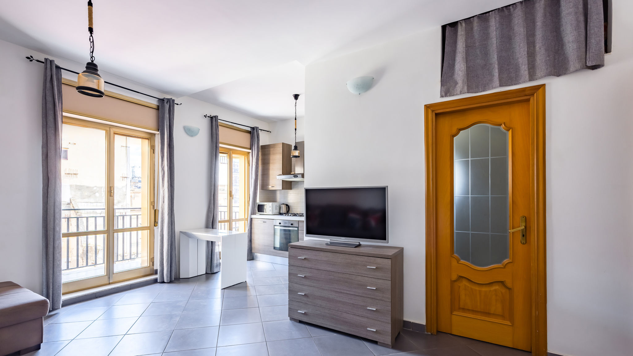 Italianway Napoli Revolutionary Apartment near Duomo Station