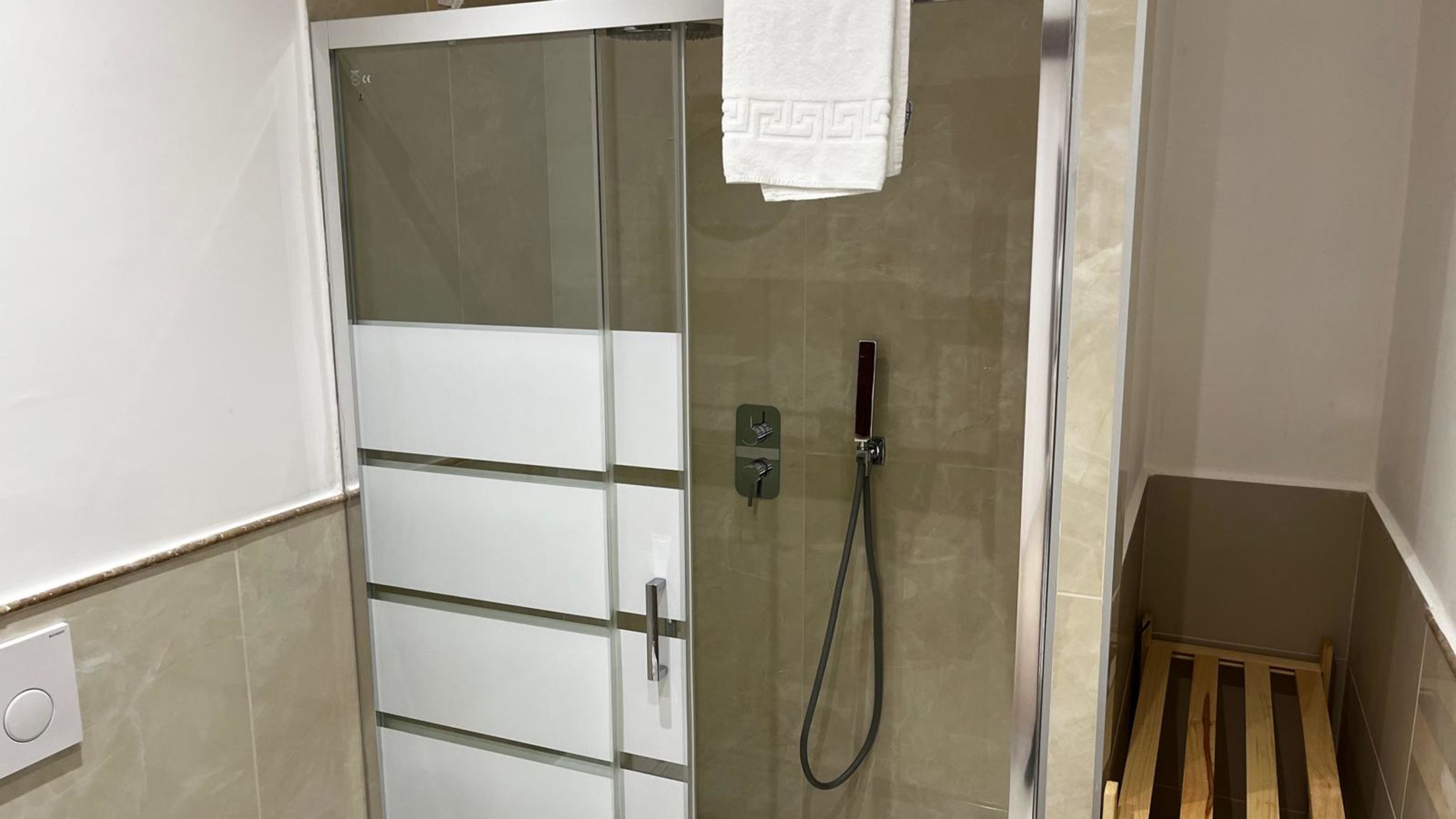 Italianway Roma Stendardi's House