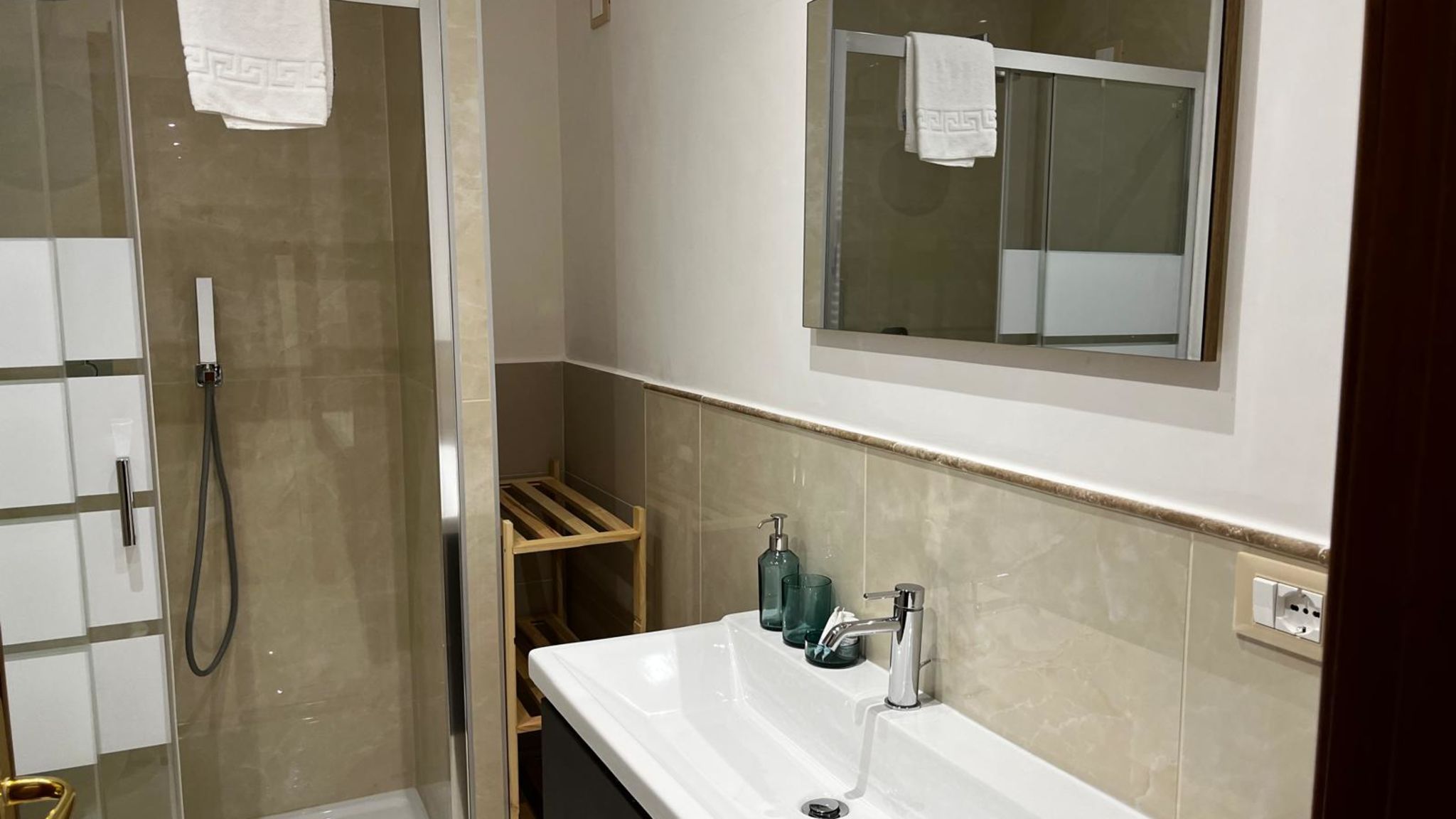 Italianway Roma Stendardi's House - Stanza 2 Bagno Esterno