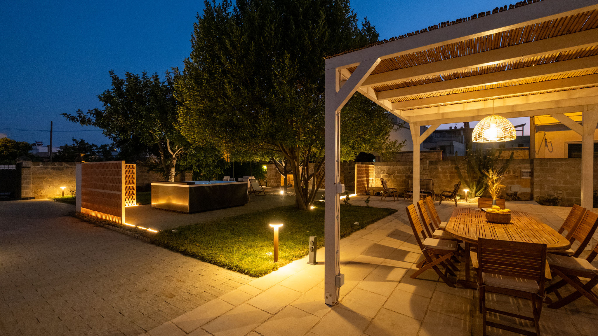 Italianway Nociglia Villa Giulia w/hot tub - Artemisia Homes