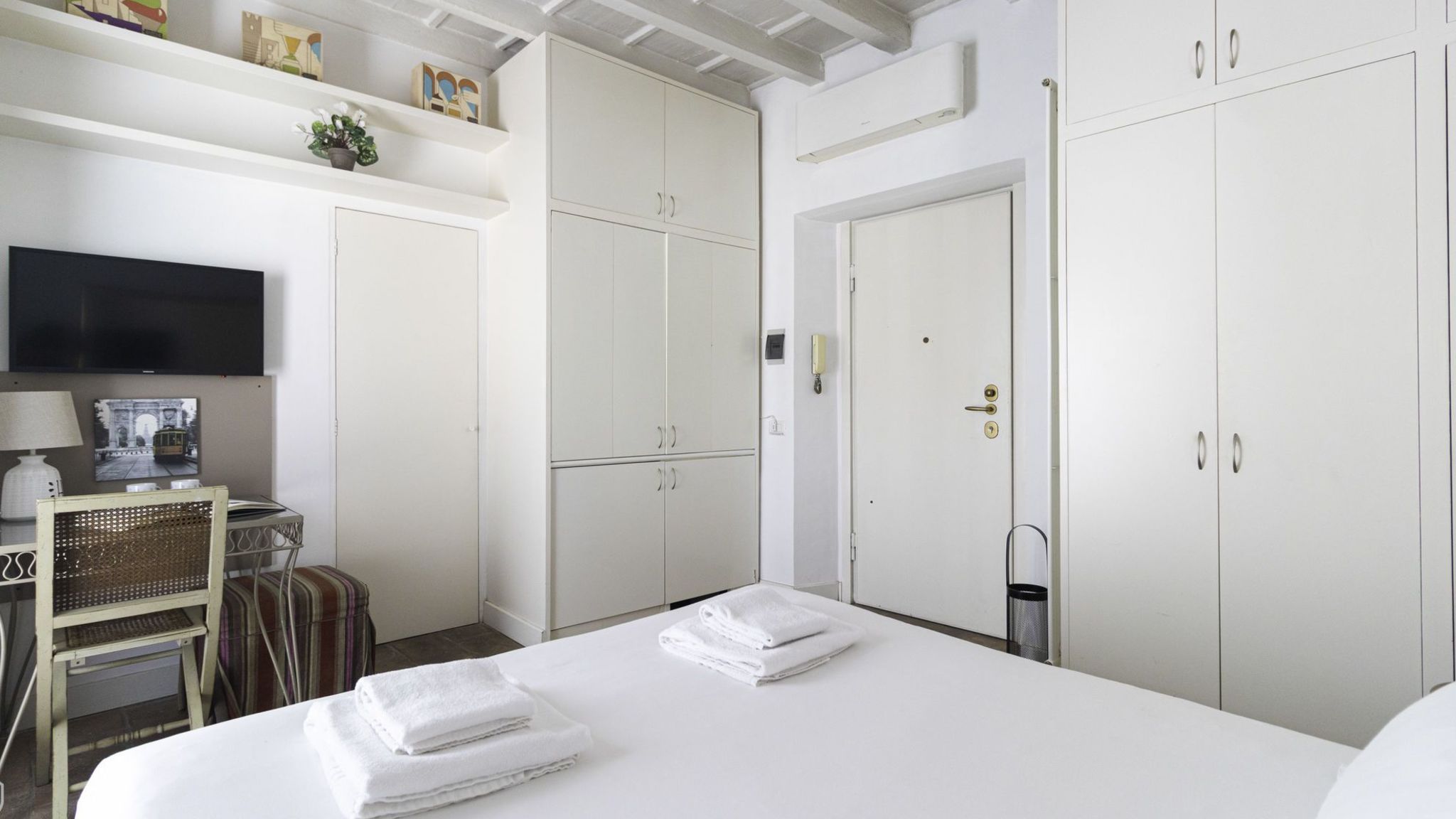 Italianway Milano Milano Navigli, Canal View Studio Apt
