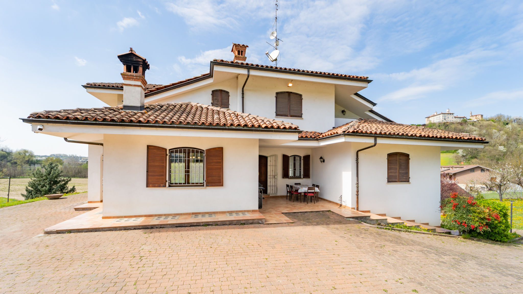 Italianway Monchiero Tenuta Oltrevento