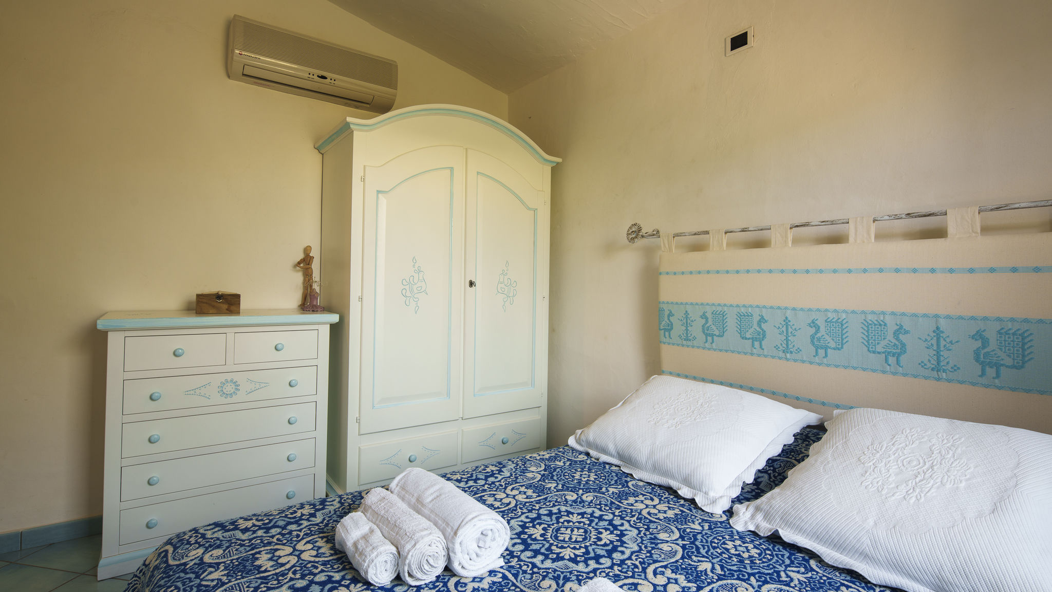 Italianway Golfo Aranci Uno sguardo sul mare