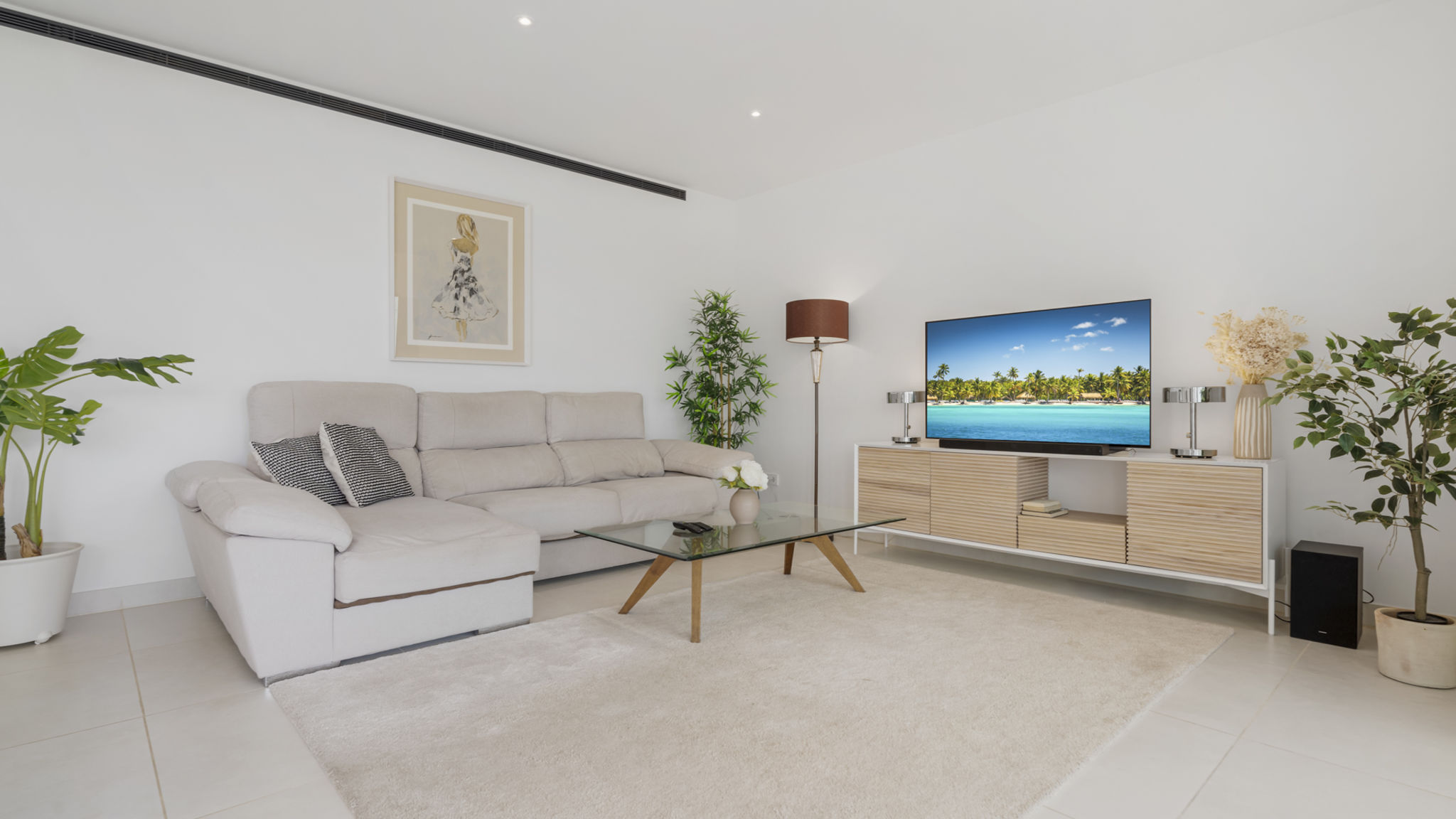 White modern retreat in Fuengirola - Ref 48