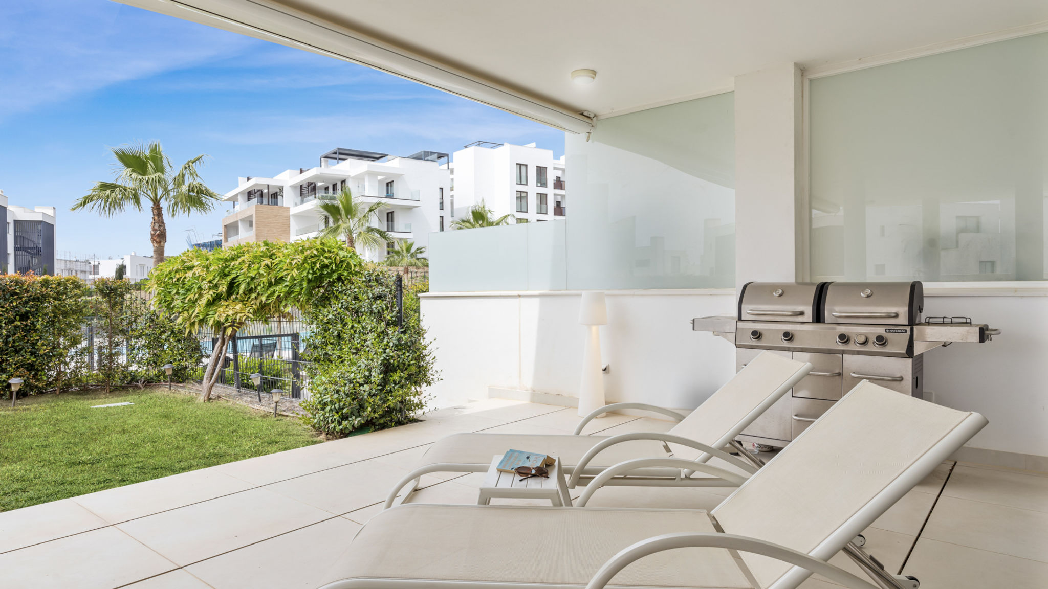 White modern retreat in Fuengirola - Ref 48