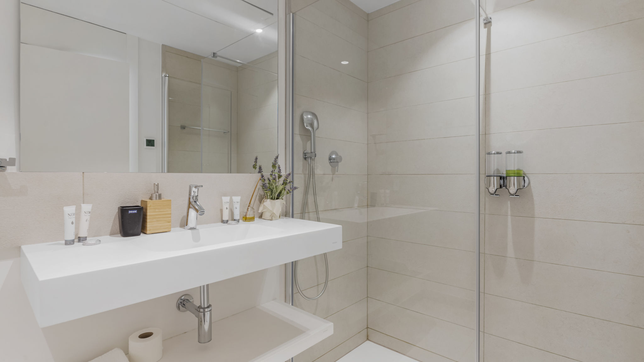 White modern retreat in Fuengirola - Ref 48