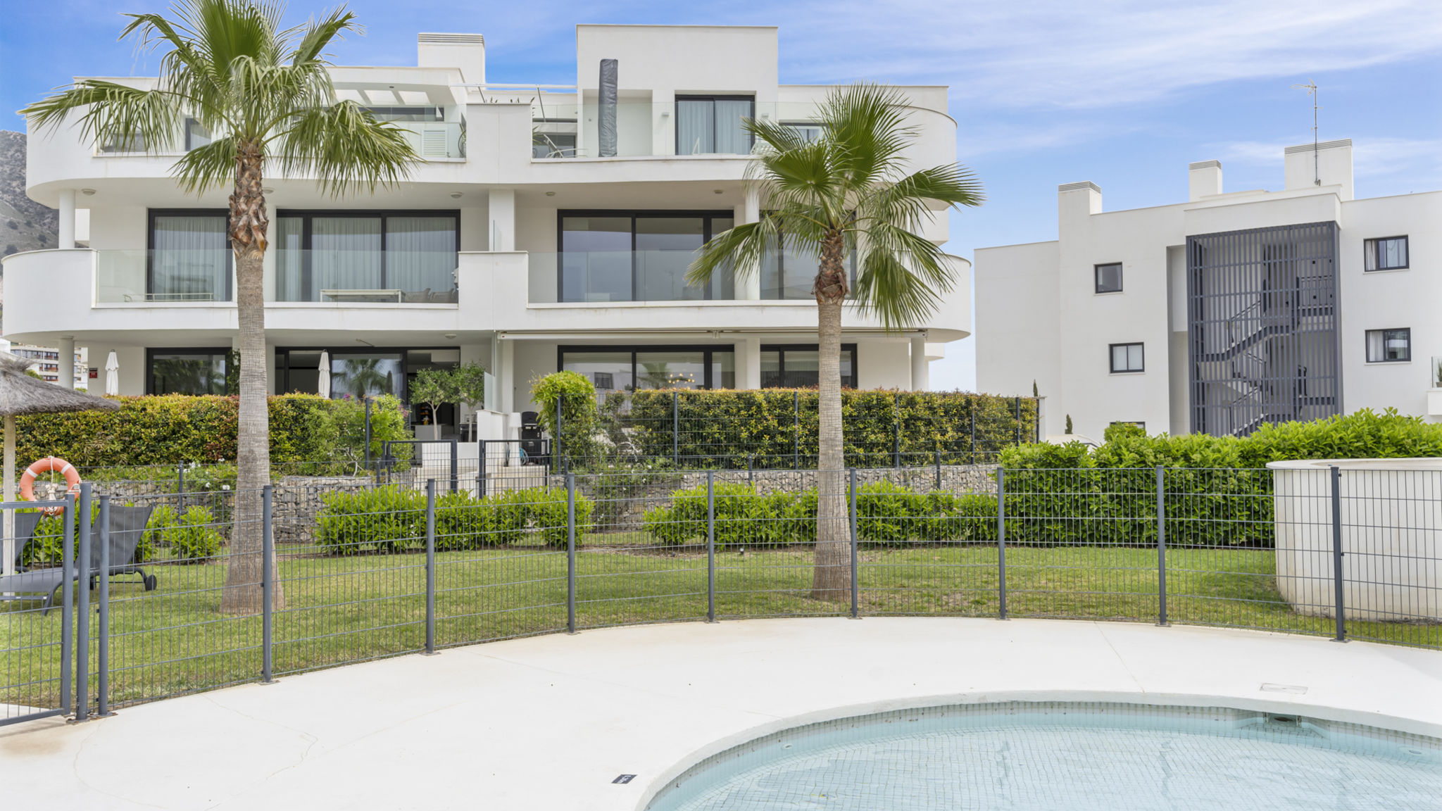 White modern retreat in Fuengirola - Ref 48