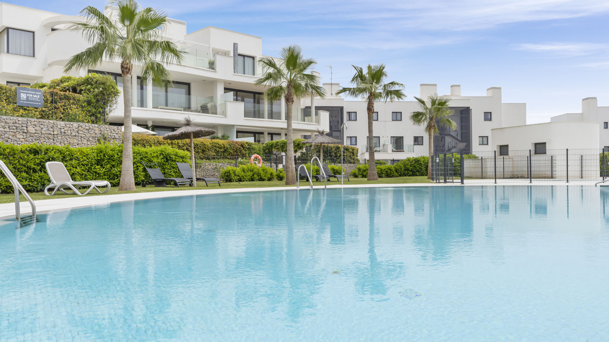 White modern retreat in Fuengirola - Ref 48