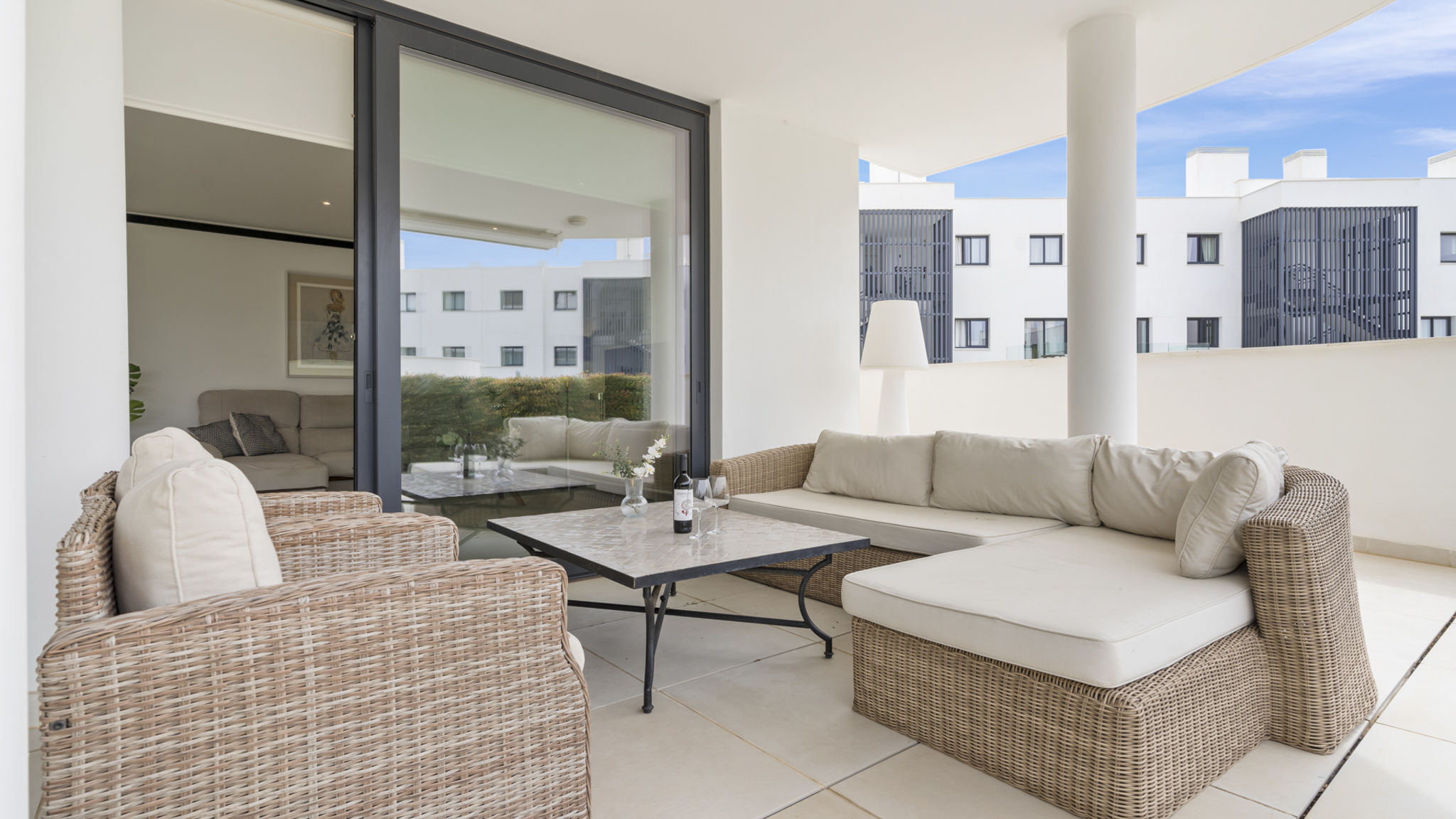 White modern retreat in Fuengirola - Ref 48