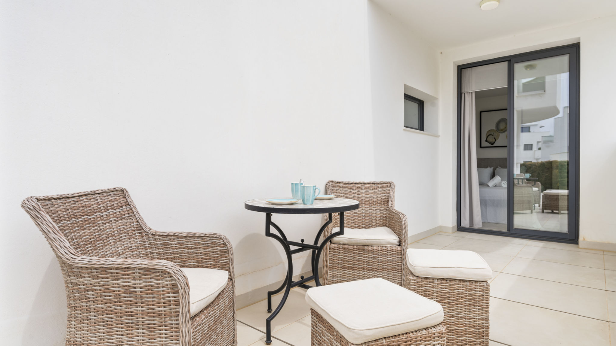 White modern retreat in Fuengirola - Ref 48