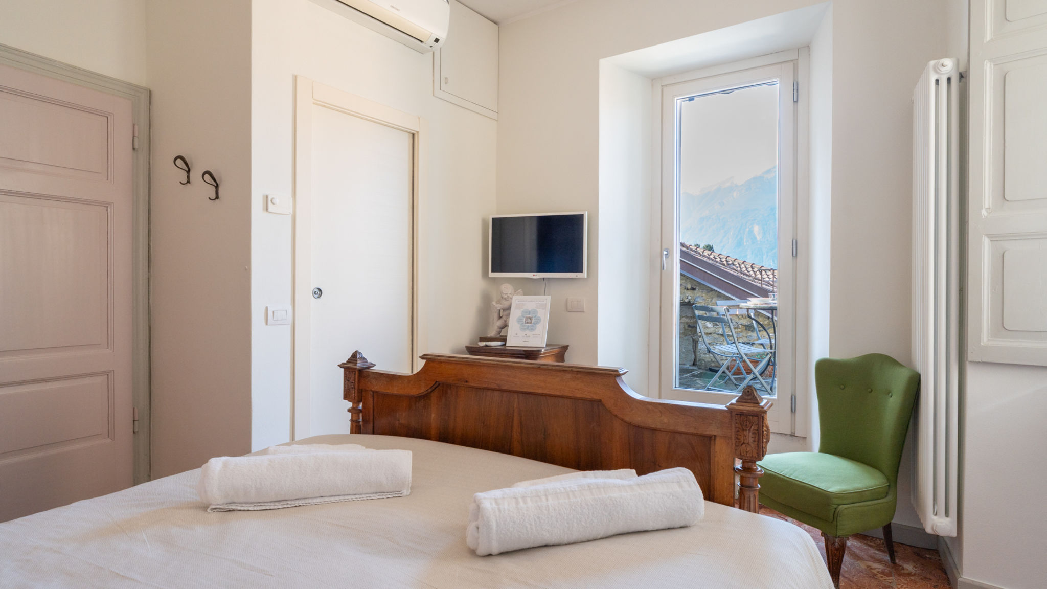 Italianway Varenna Guesthouse Chiave di Volta - (Germano room)