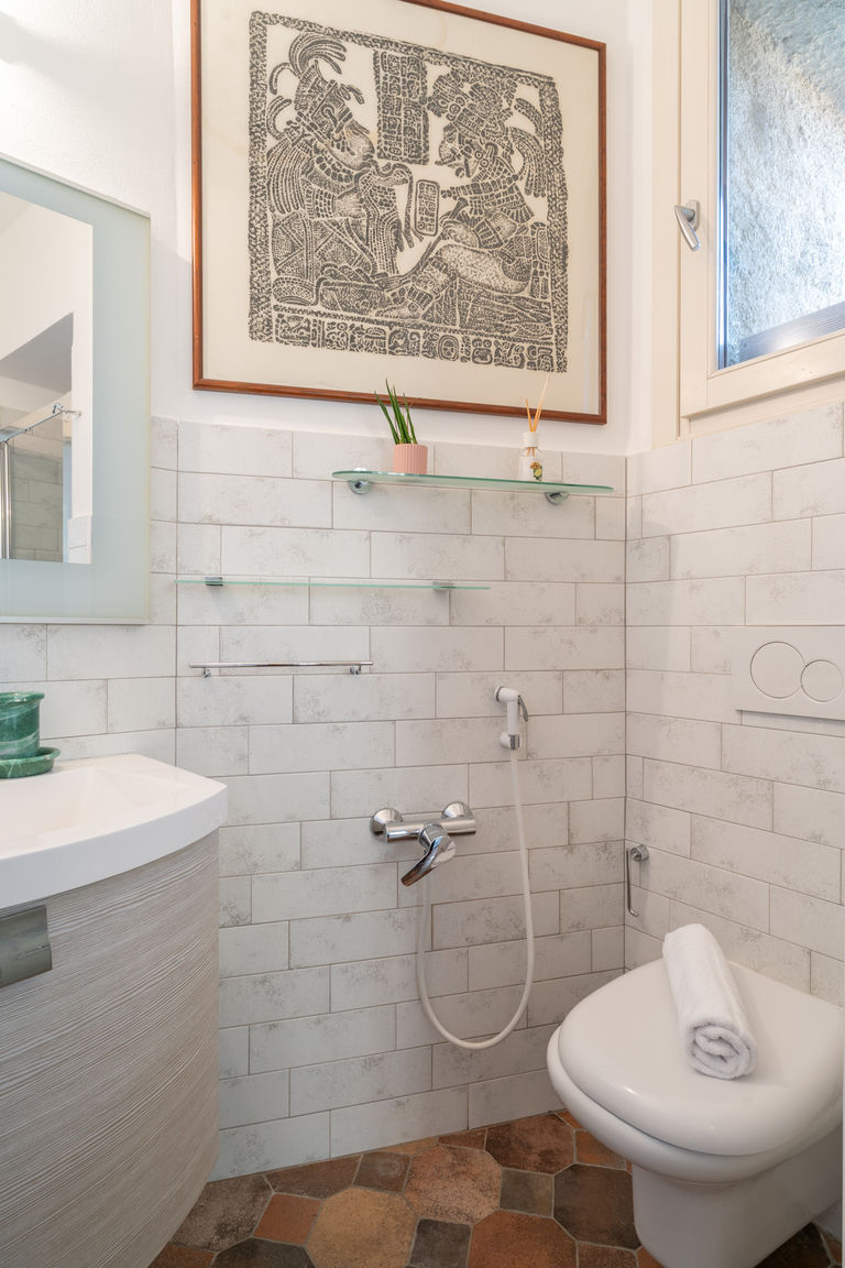 Italianway Varenna Guesthouse Chiave di Volta - (Germano room)