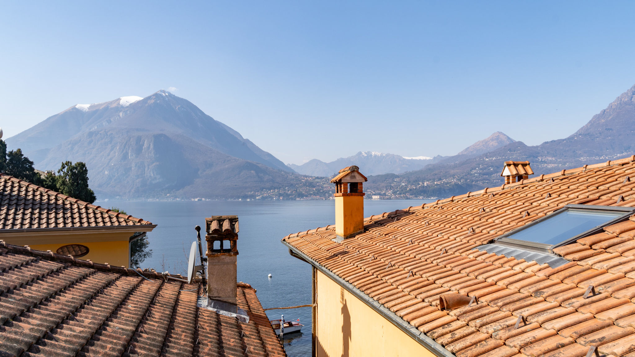 Italianway Varenna Guesthouse Chiave di Volta - (Germano room)
