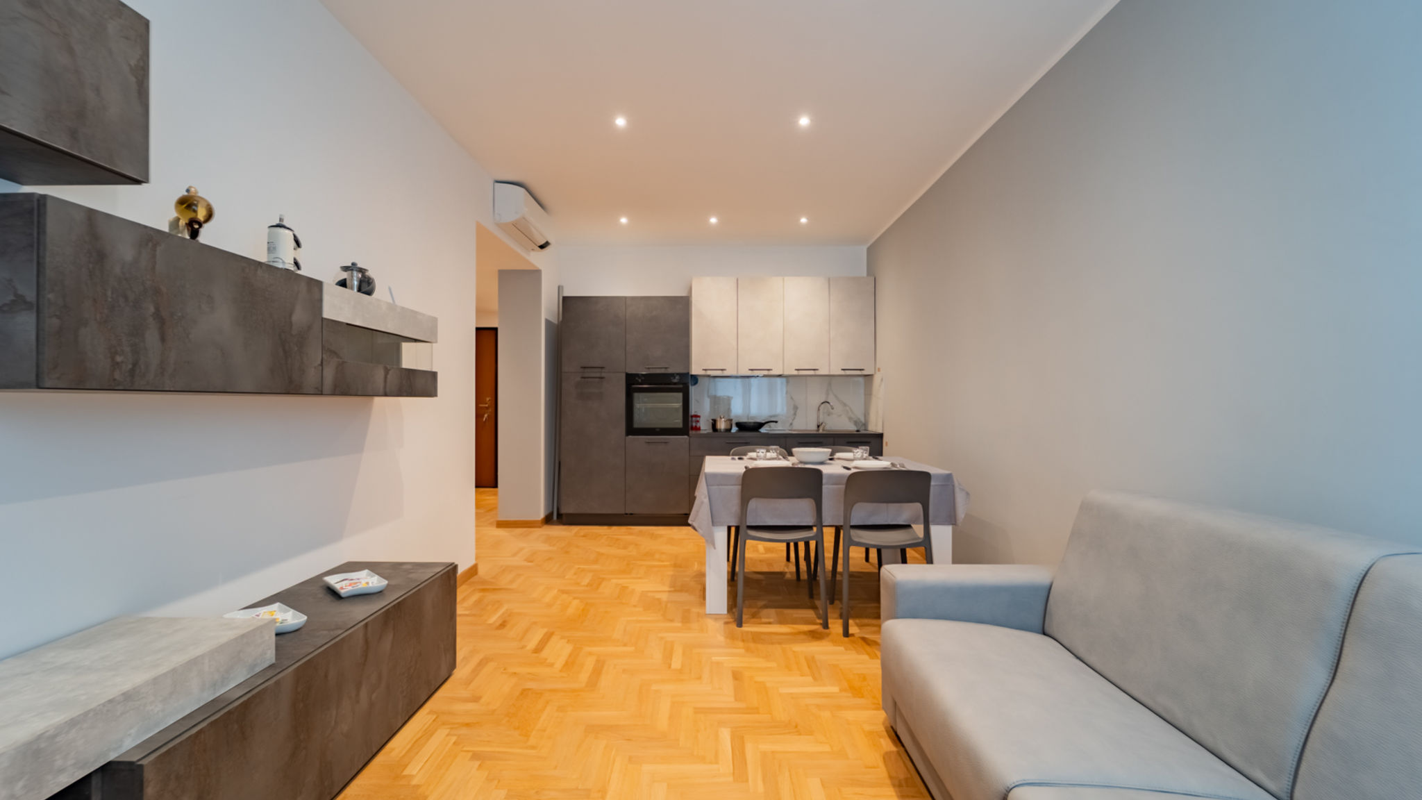 Italianway Cuneo Room Bassignano Gold