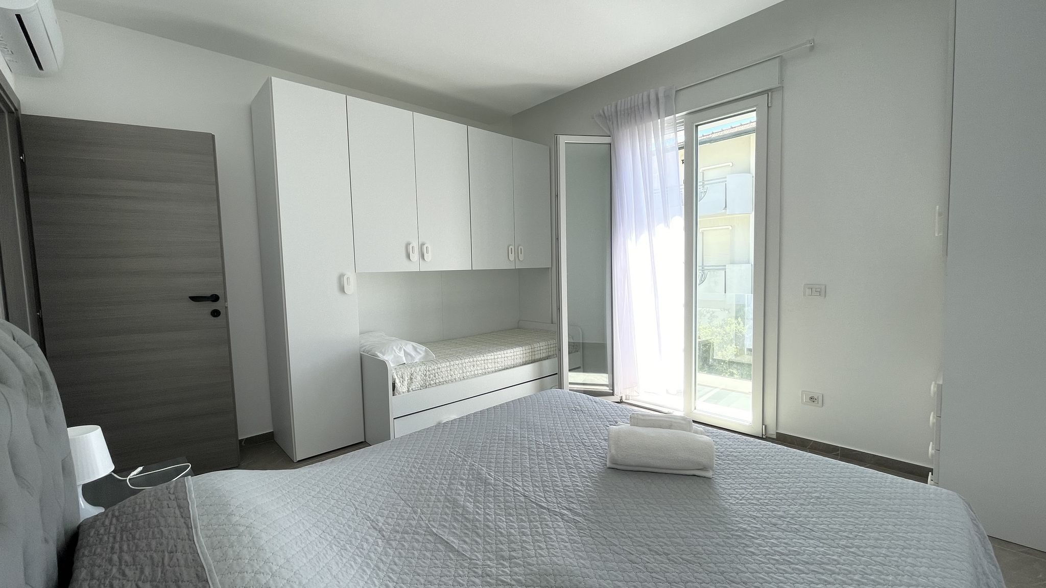 Italianway Rimini Villa  Borghesi suites app 7 secondo piano