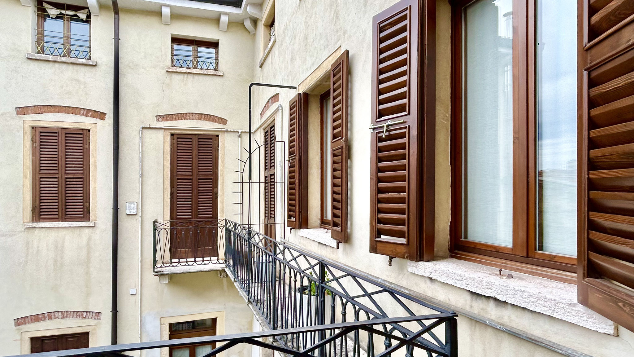 Italianway Verona Elle Palace - Callas