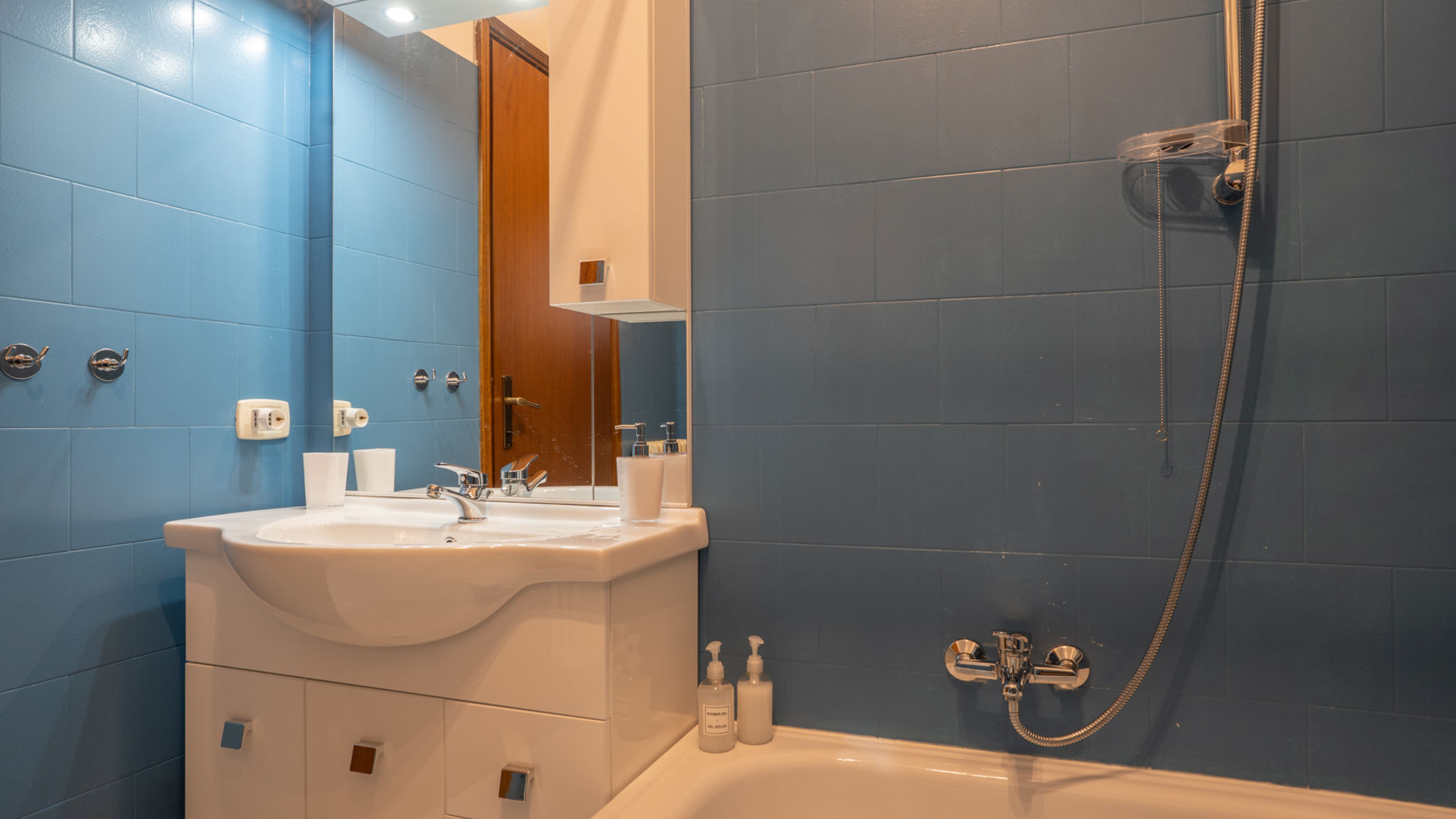 Italianway Introbio L'Abete - Introbio family Apartment