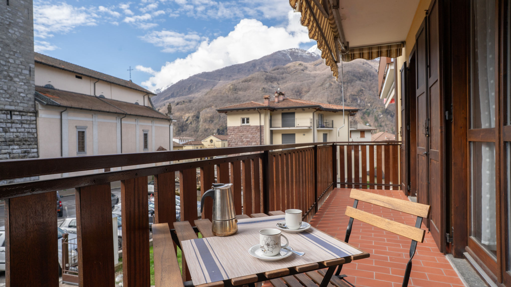 Italianway Introbio L'Abete - Introbio family Apartment