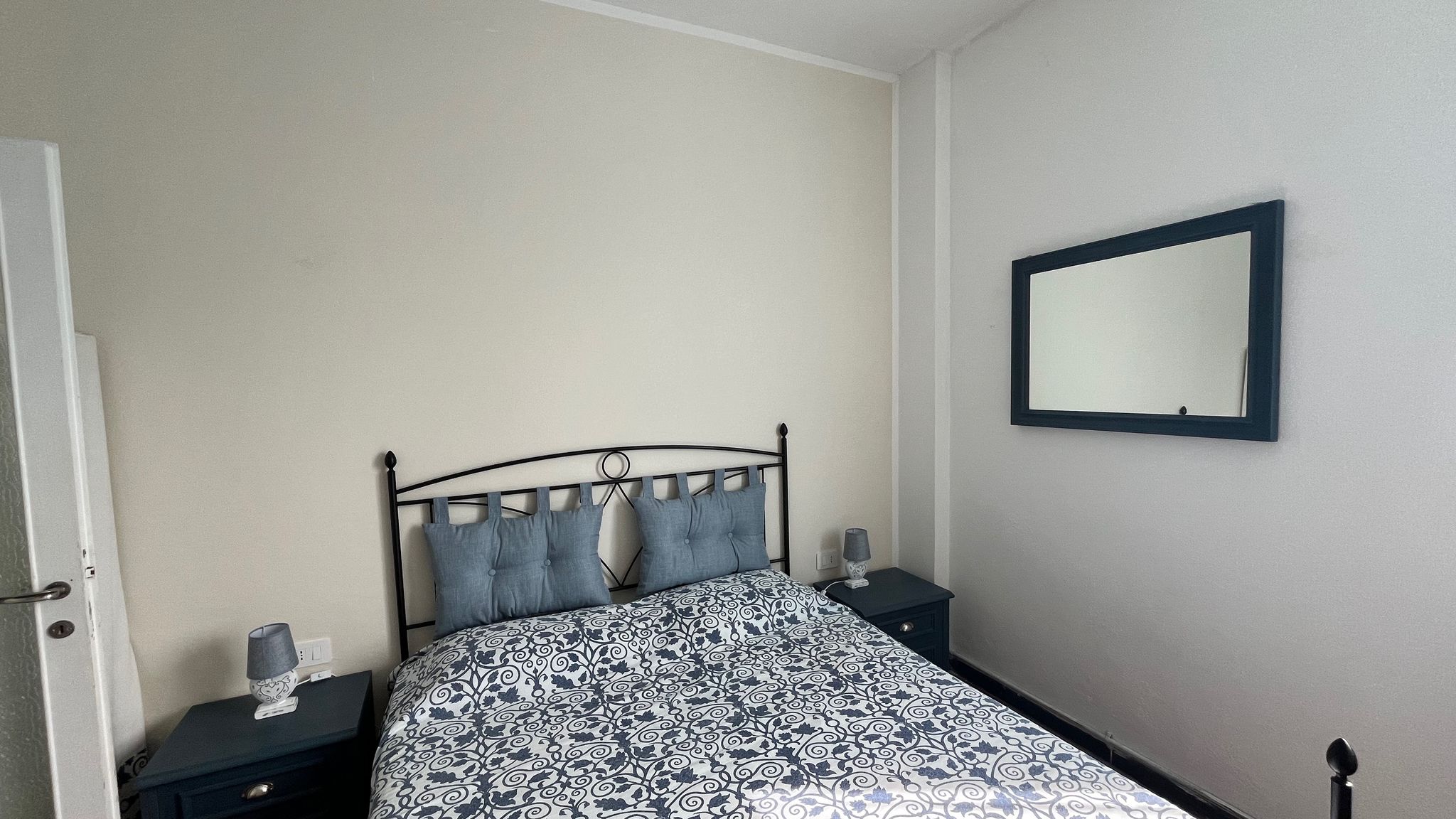 Italianway Monterosso al Mare Chiaraluce Monte Cosy Apt near best beaches