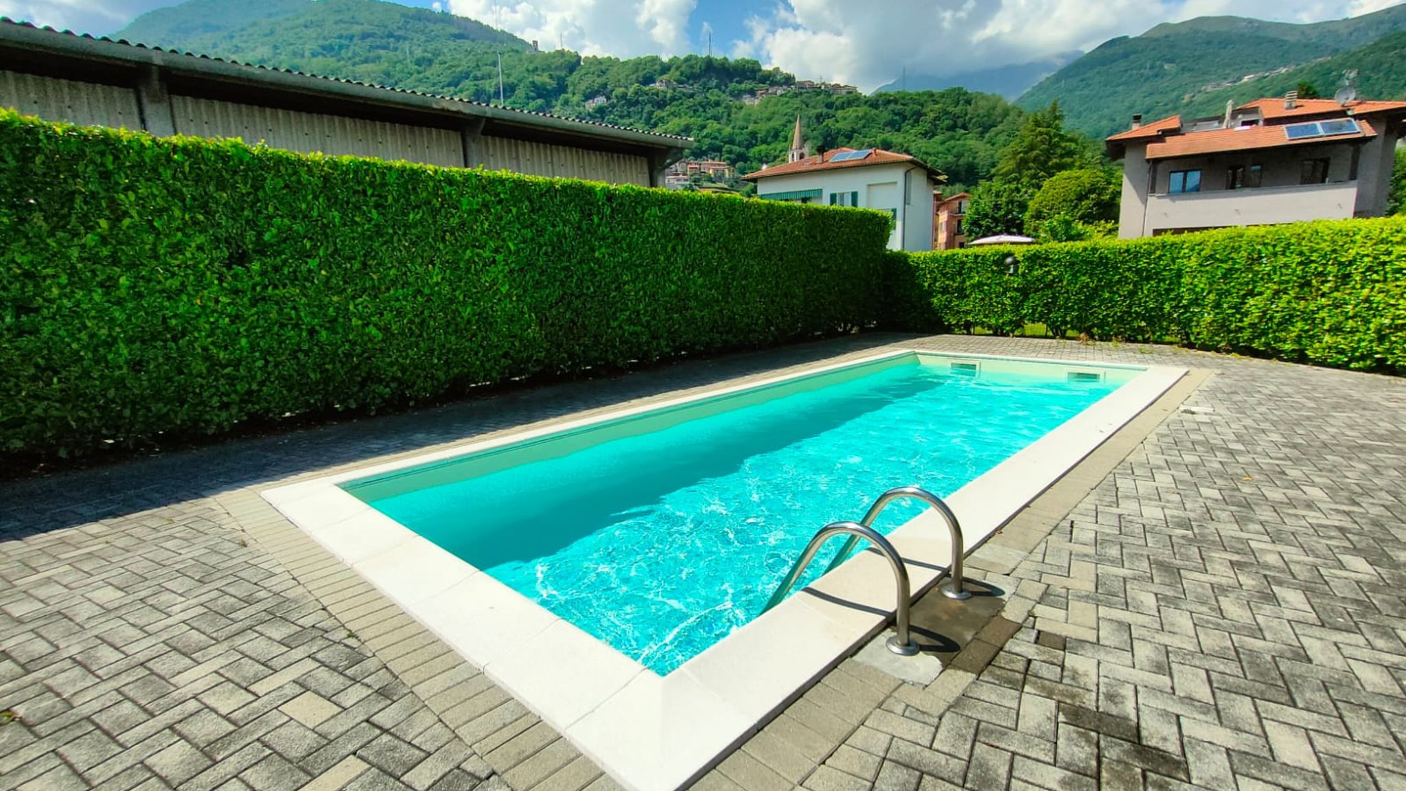 Italianway Gravedona ed Uniti Como Lake Nest