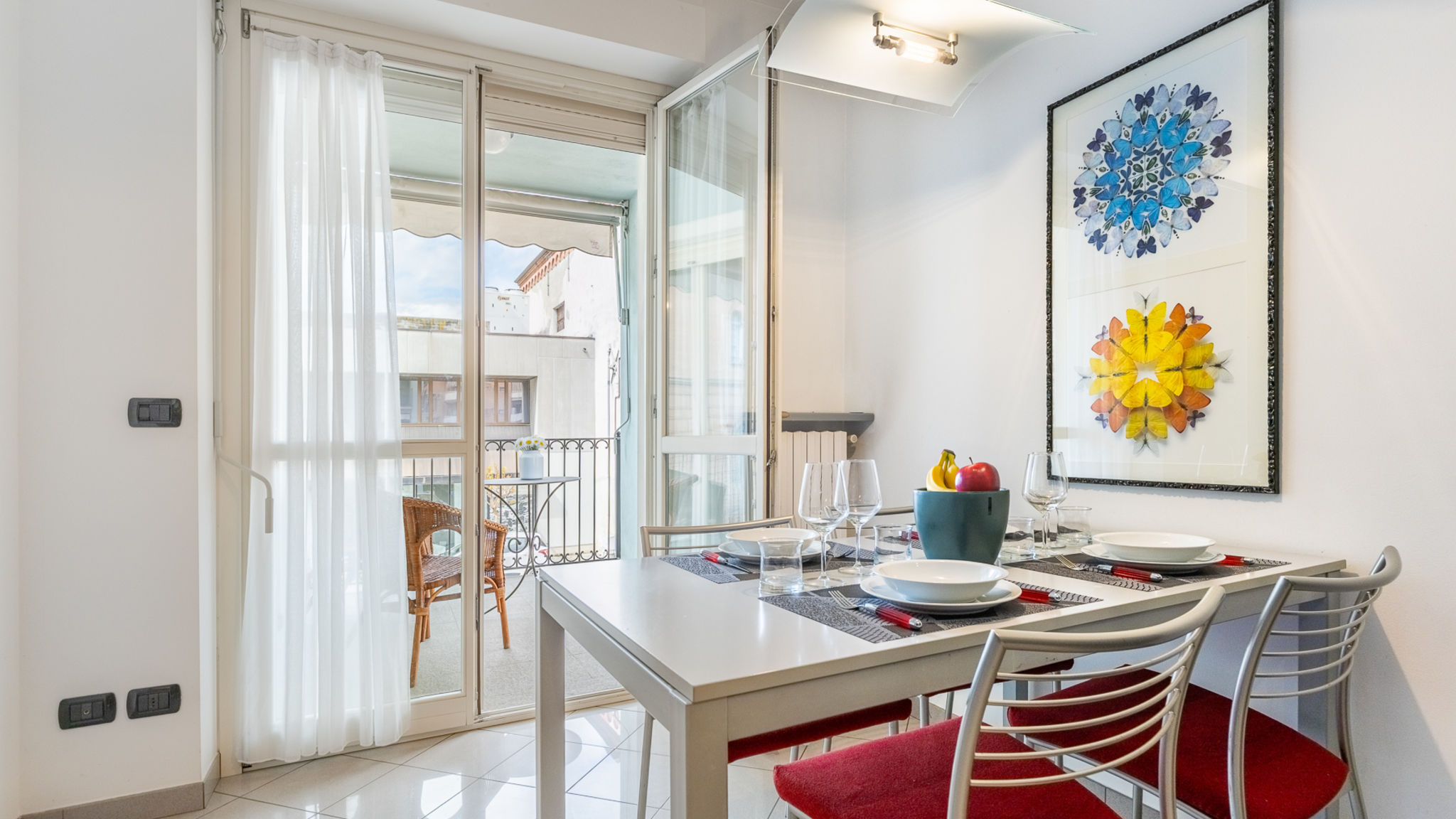 Italianway Alba Luce Apartment with free parking