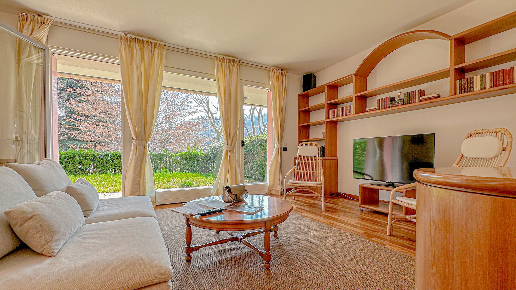Italianway Lecco Aspromonte Lakeside Suite - Lecco Garden Retreat