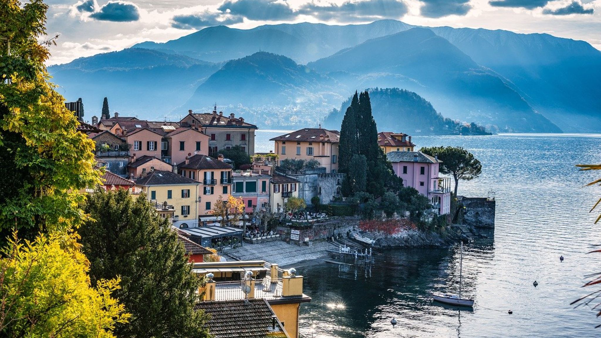 Italianway Lecco Aspromonte Lakeside Suite - Lecco Garden Retreat