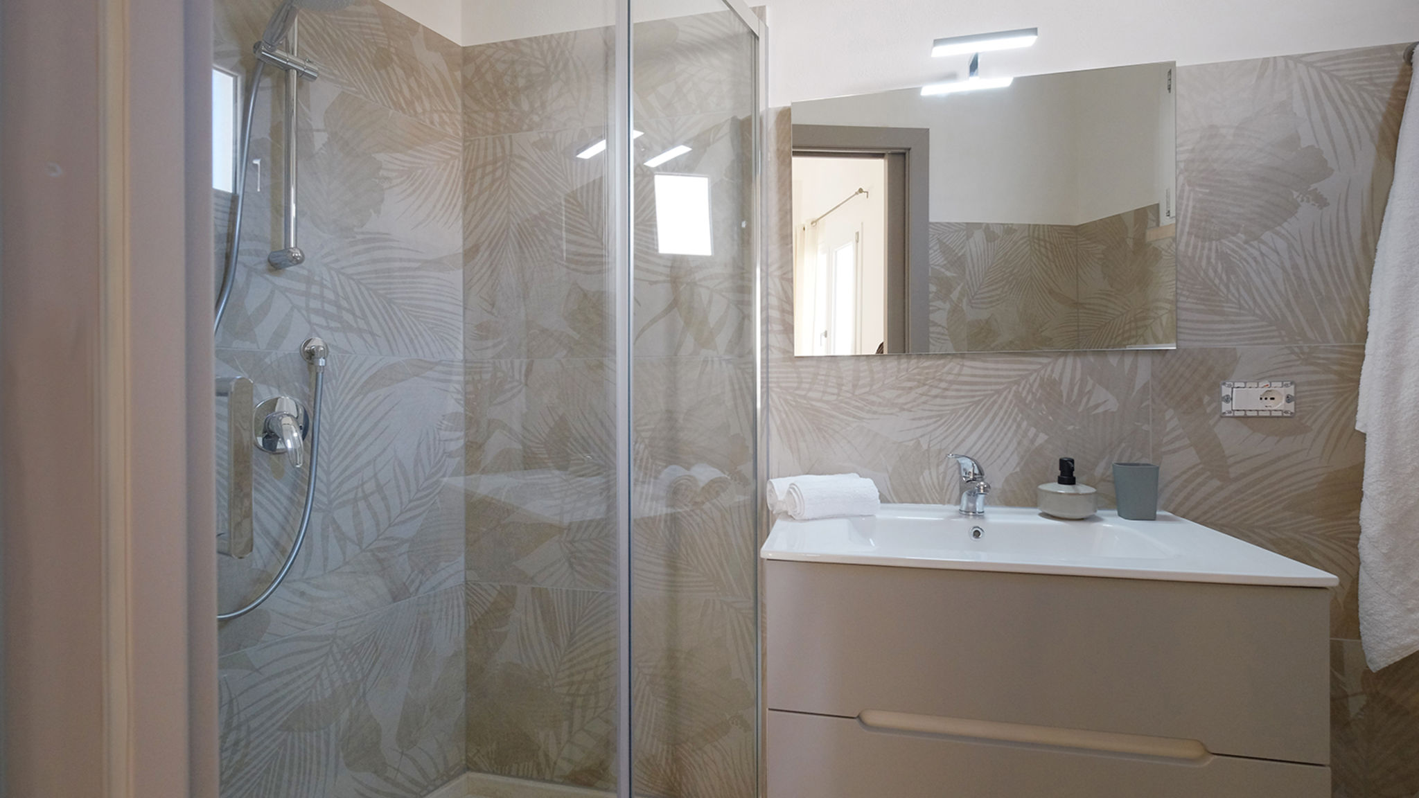 Italianway Teulada AquaBlue affittacamere by Teuladaapartments