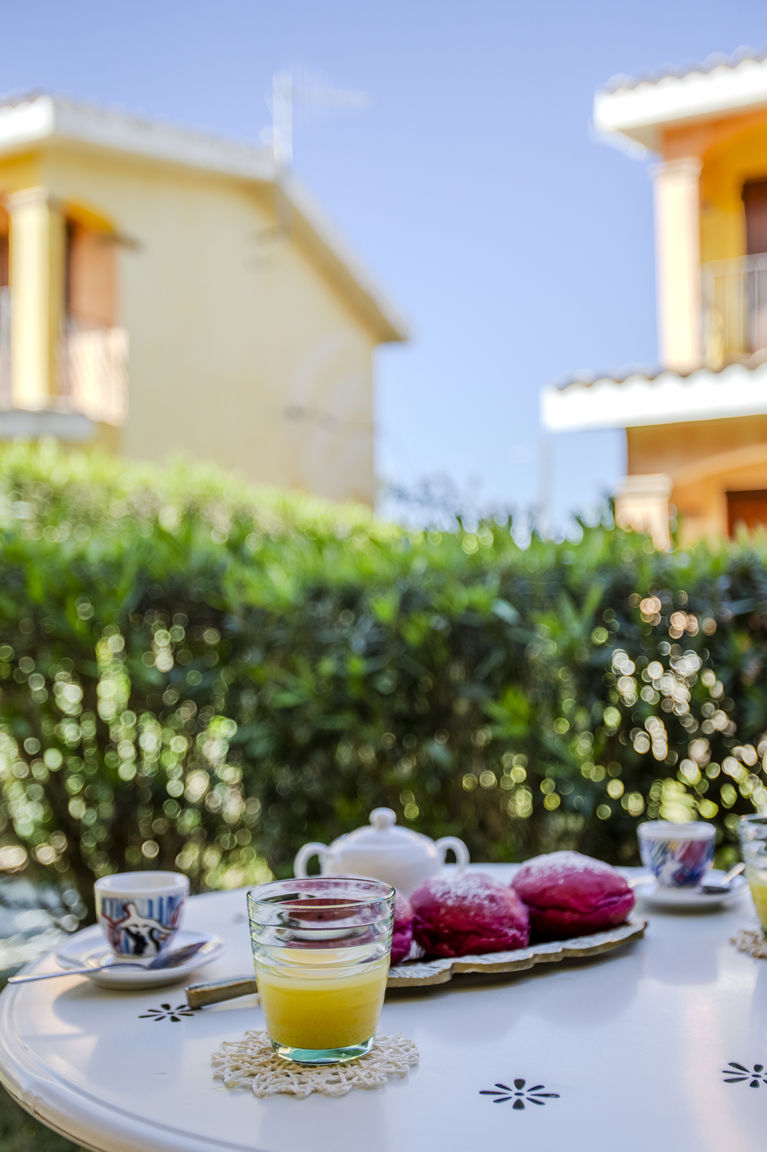 Italianway Sant'Anna Arresi Villa Emerald, private compound swimming pool