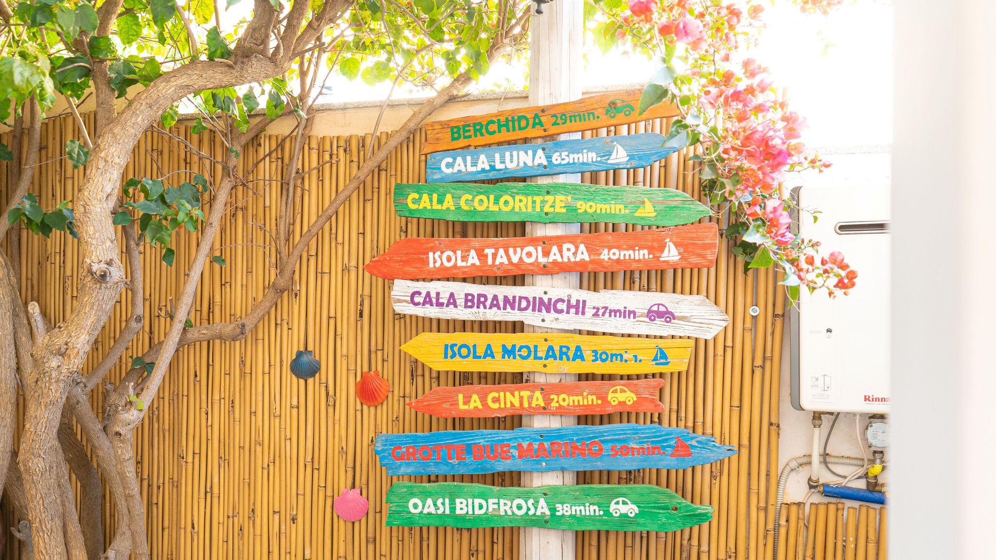 Italianway Posada Bouganville