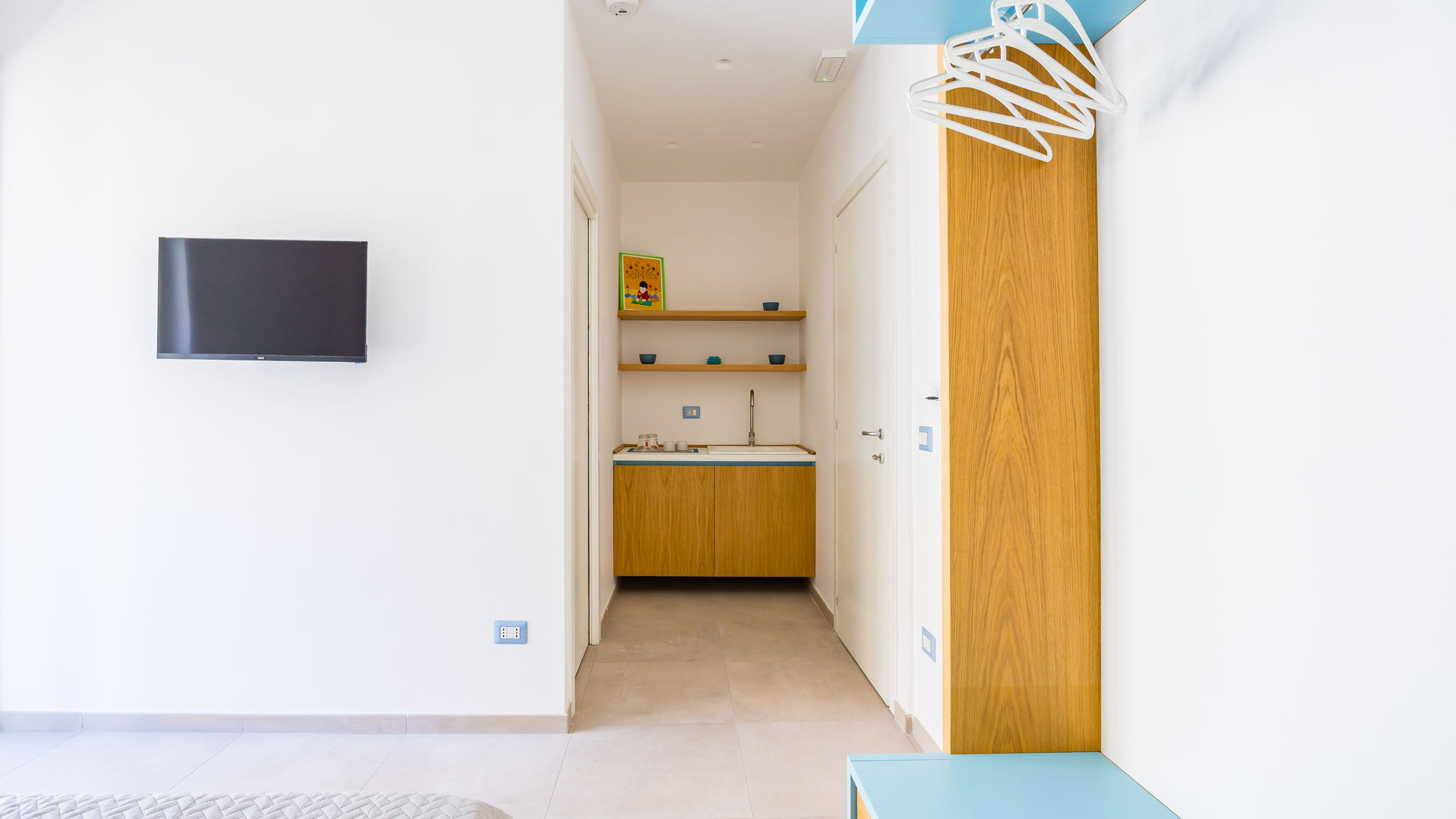 Napoliapartments.it (per Apt commercializzati) Napoli Brombeis Double Bedroom Center by NapoliApartments