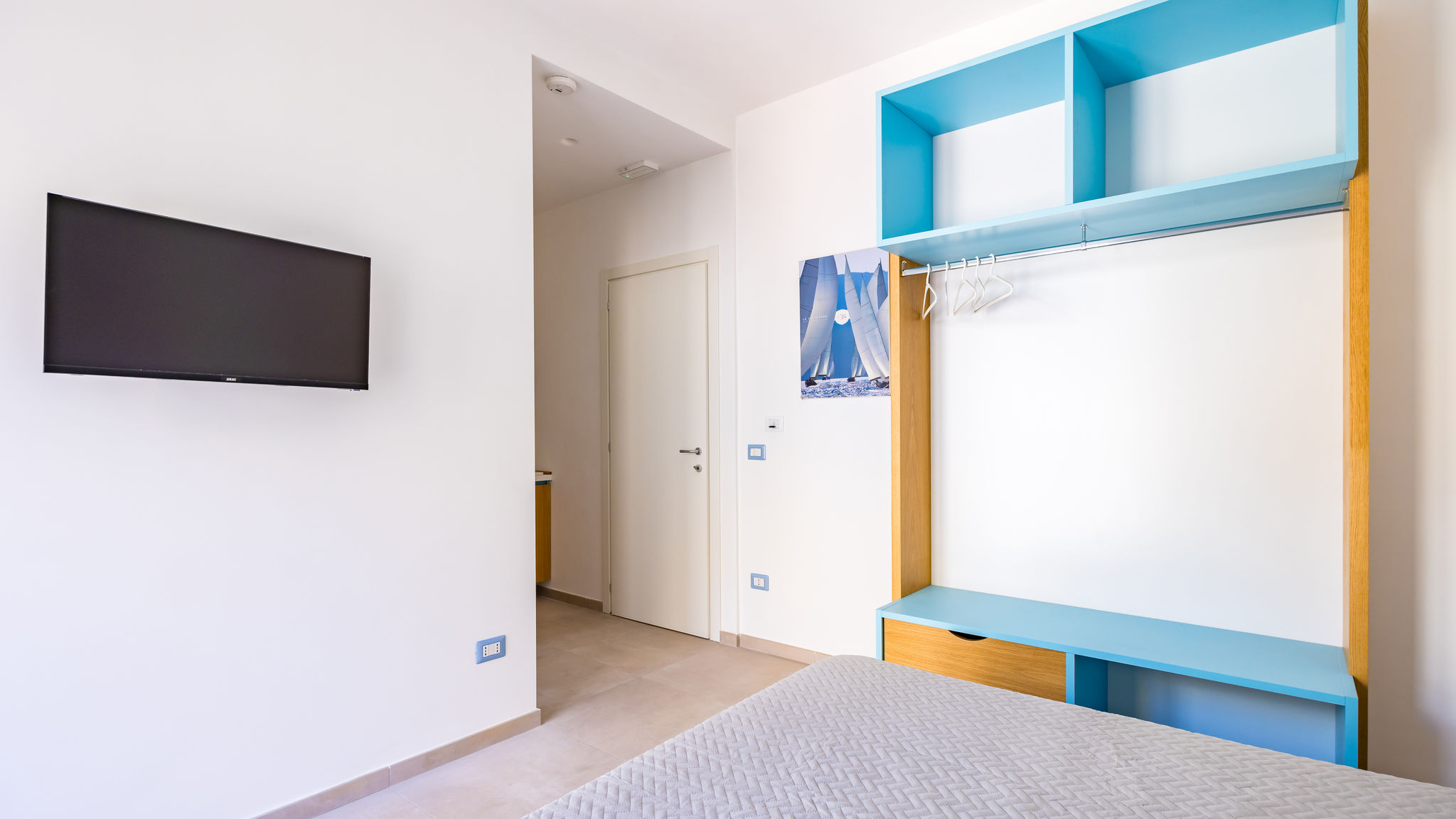 Napoliapartments.it (per Apt commercializzati) Napoli Brombeis Double Bedroom Center by NapoliApartments