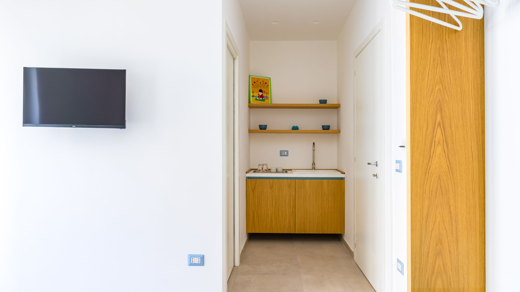 Napoliapartments.it (per Apt commercializzati) Napoli Brombeis Double Bedroom Center by NapoliApartments