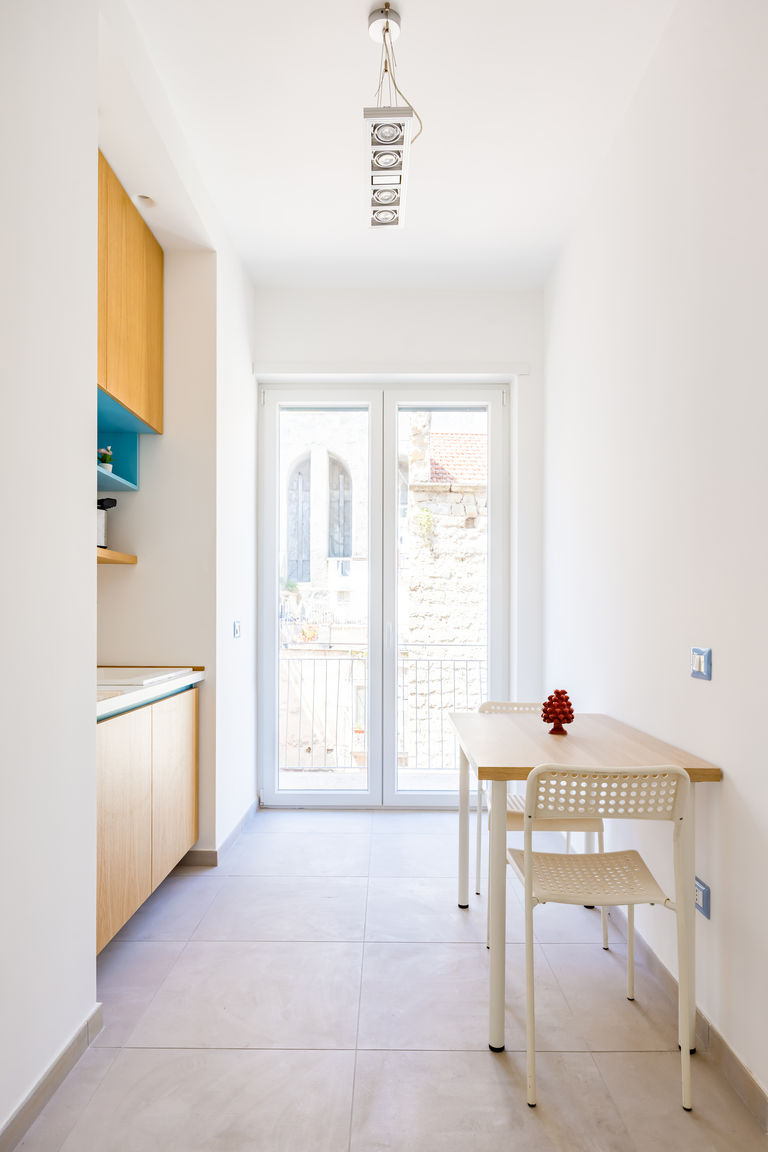 Napoliapartments.it (per Apt commercializzati) Napoli Brombeis Double Bedroom Center by NapoliApartments