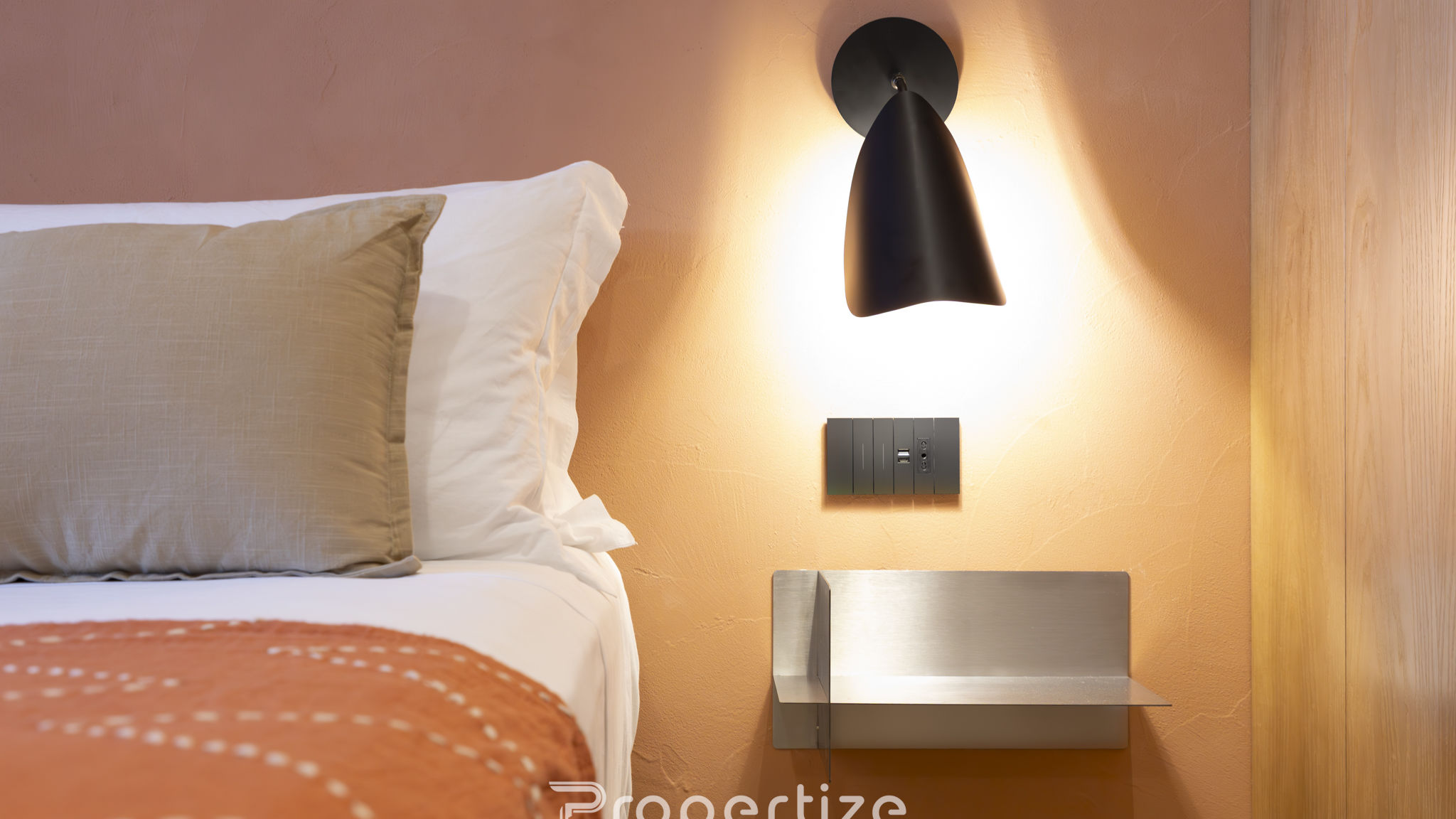 Italianway Cagliari Materia Boutique by Propertize