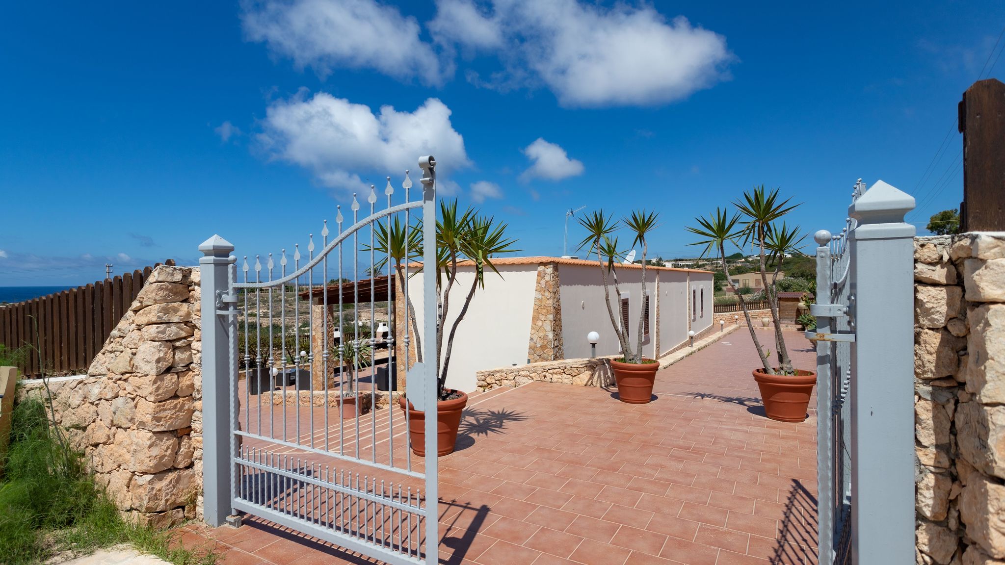 Italianway Lampedusa e Linosa Villette Mare Chiaro