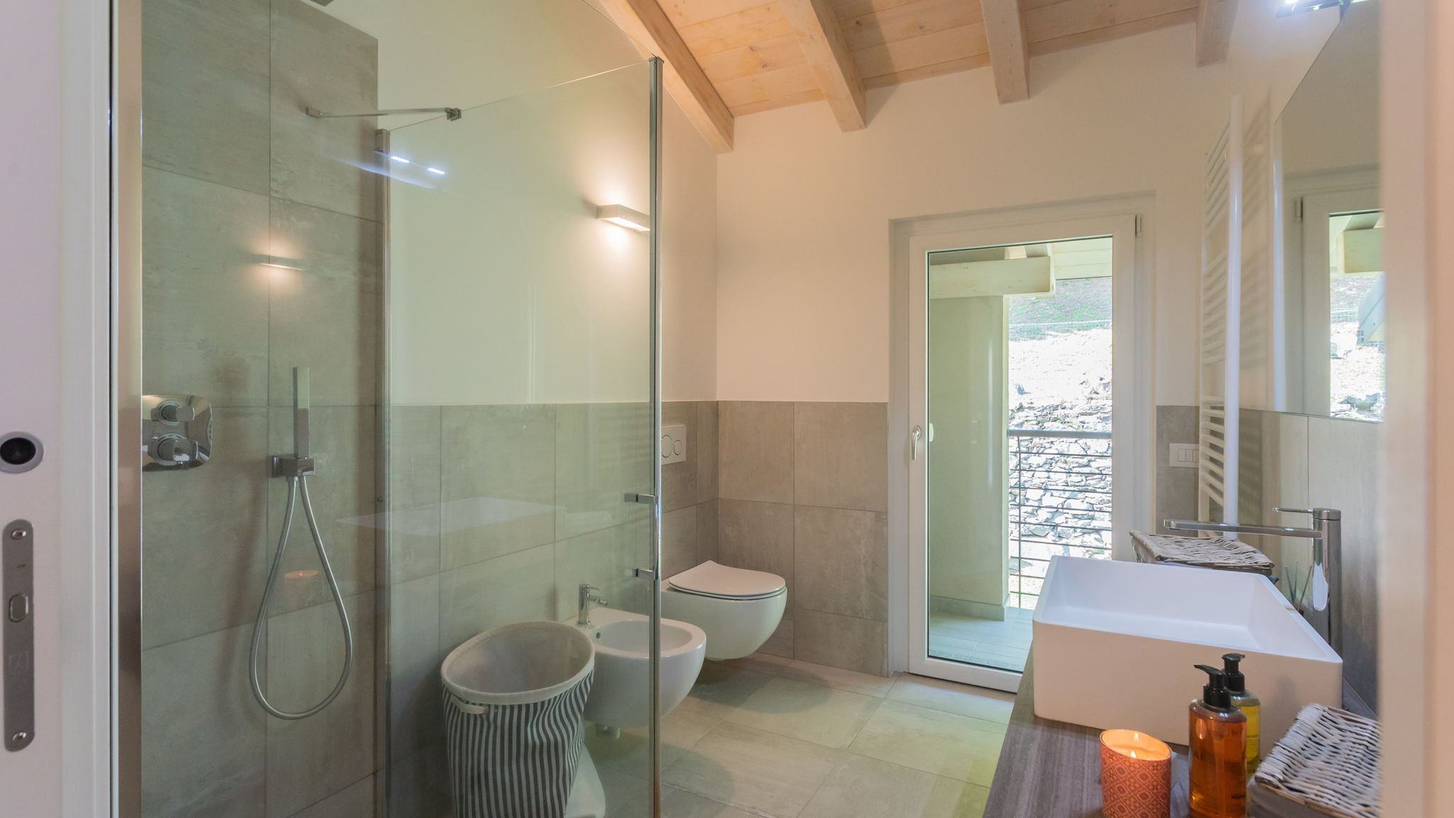 Italianway Trezzone Attico apartment with lakeview