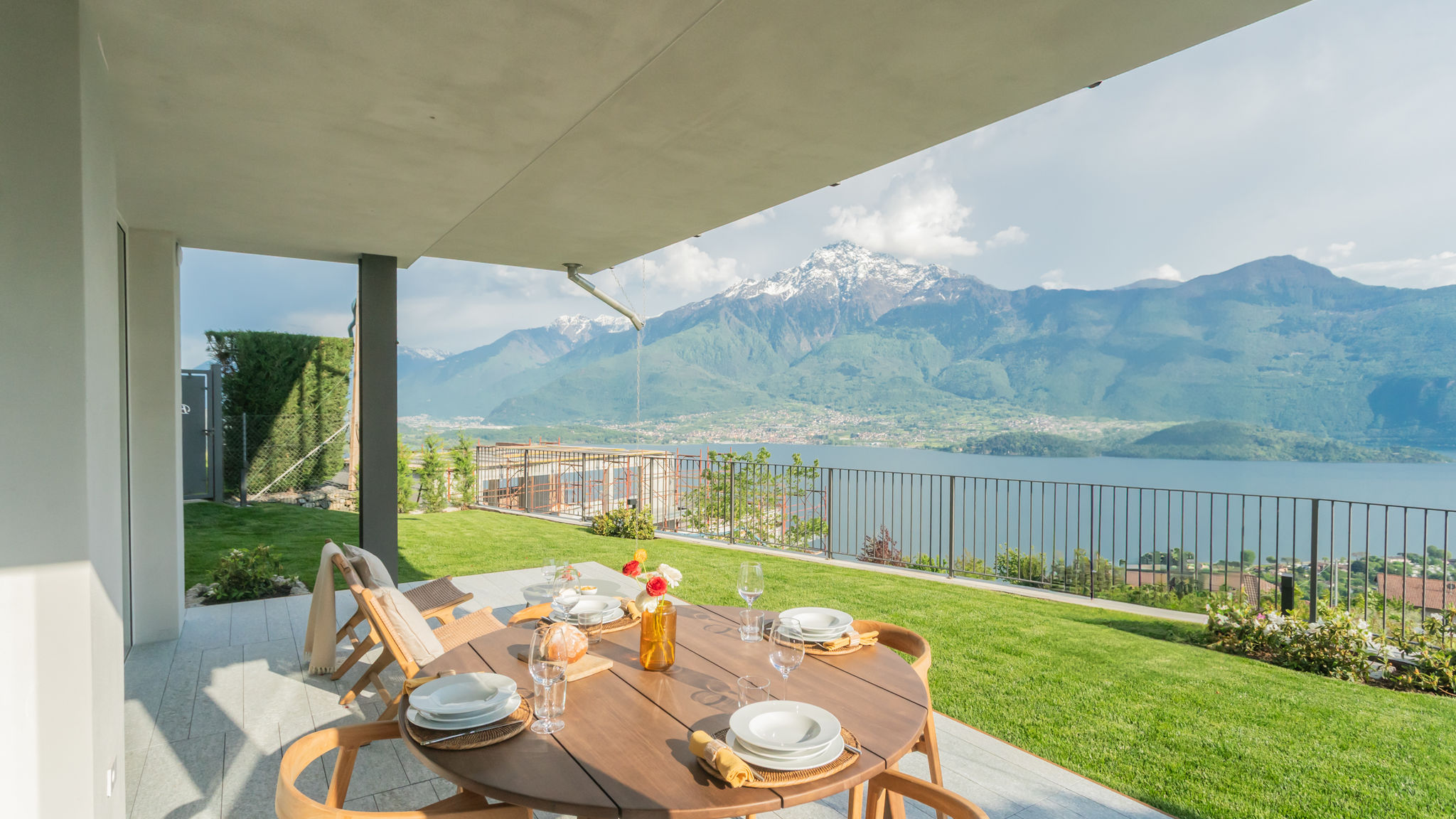 Italianway Vercana Valarin Elite Lake Villa