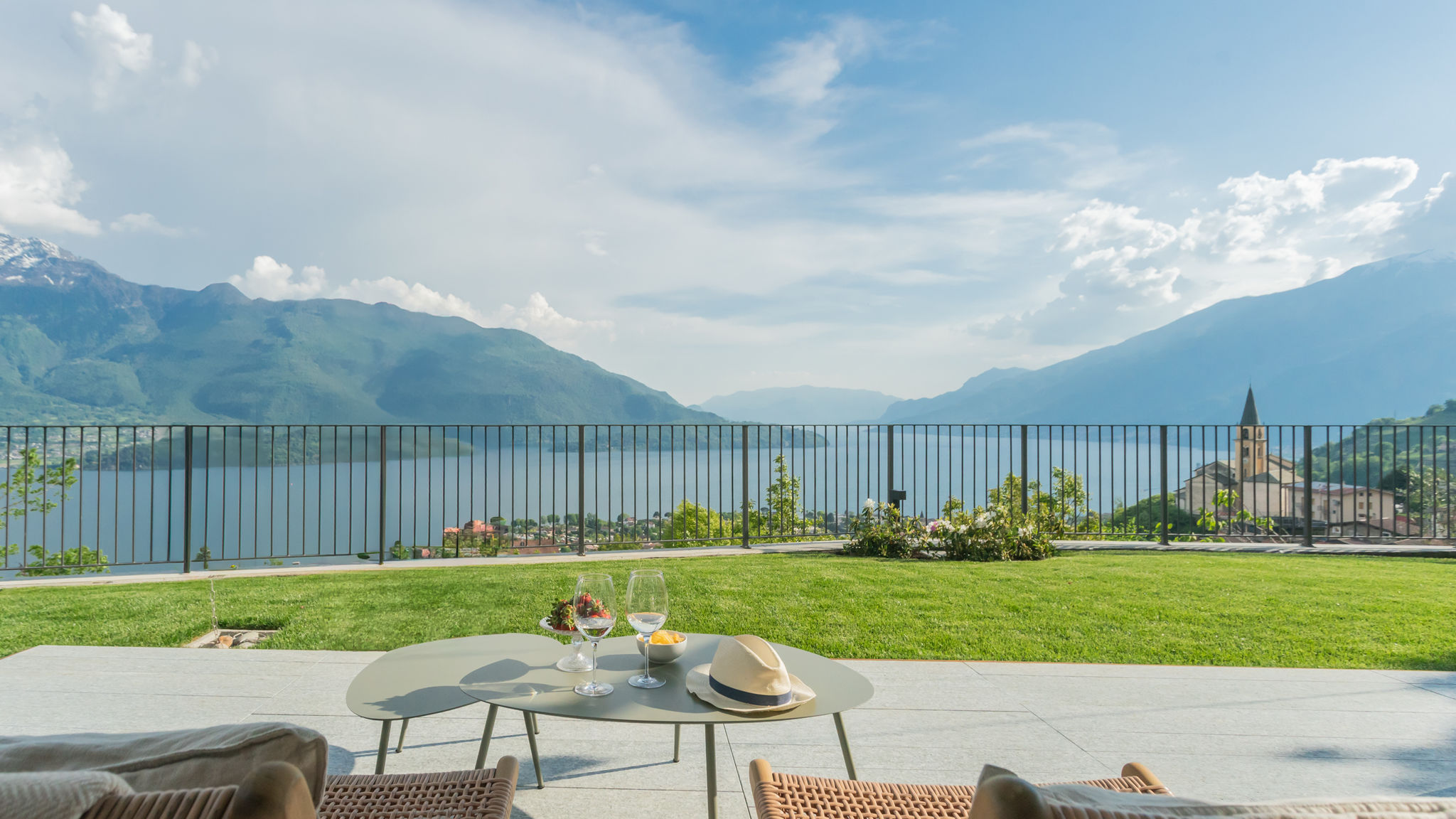 Italianway Vercana Valarin Elite Lake Villa