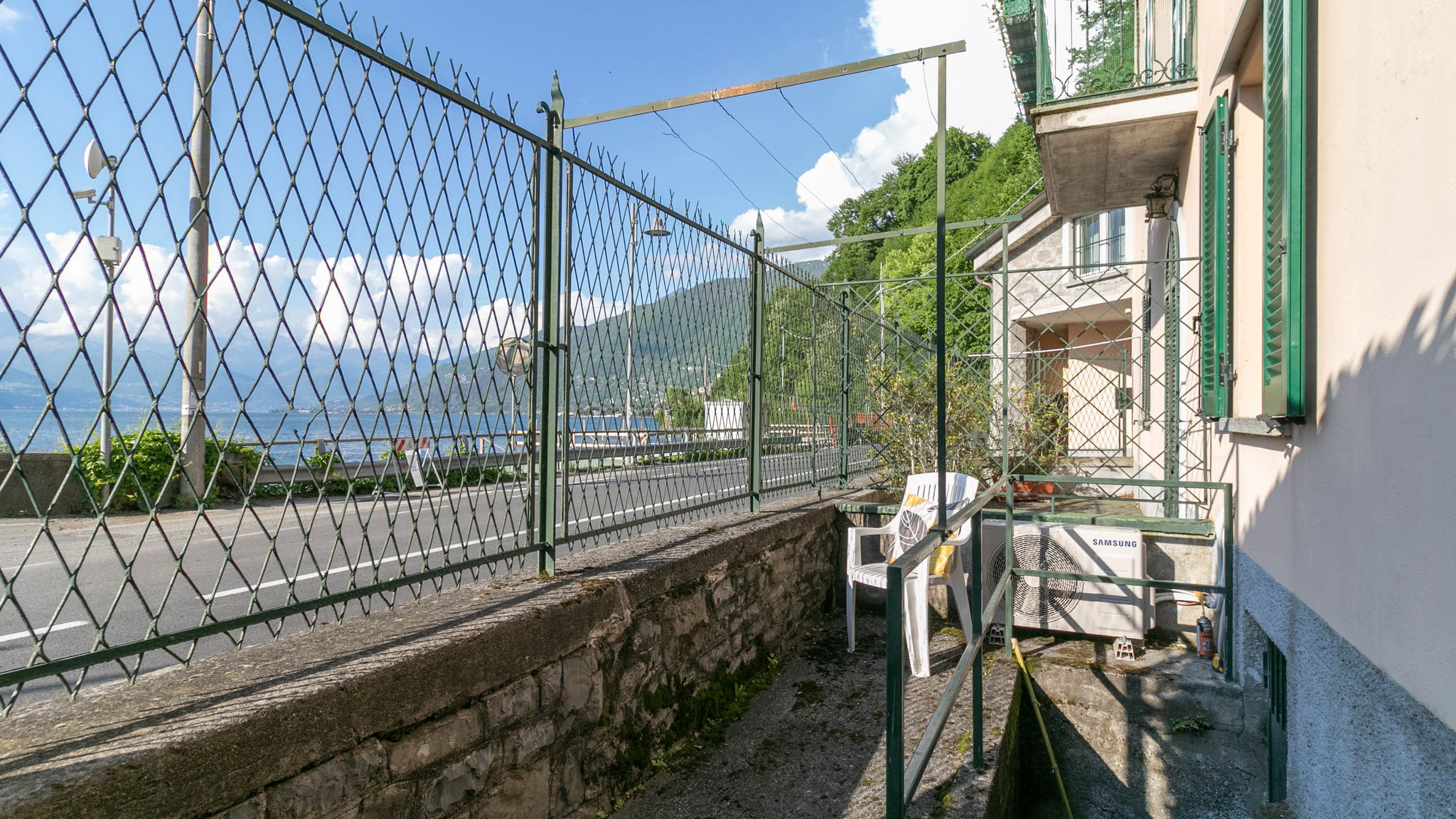 Italianway Perledo  Varenna Gittana Beach
