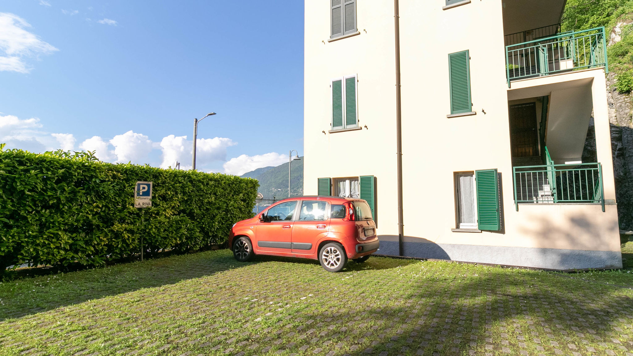 Italianway Perledo  Varenna Gittana Beach