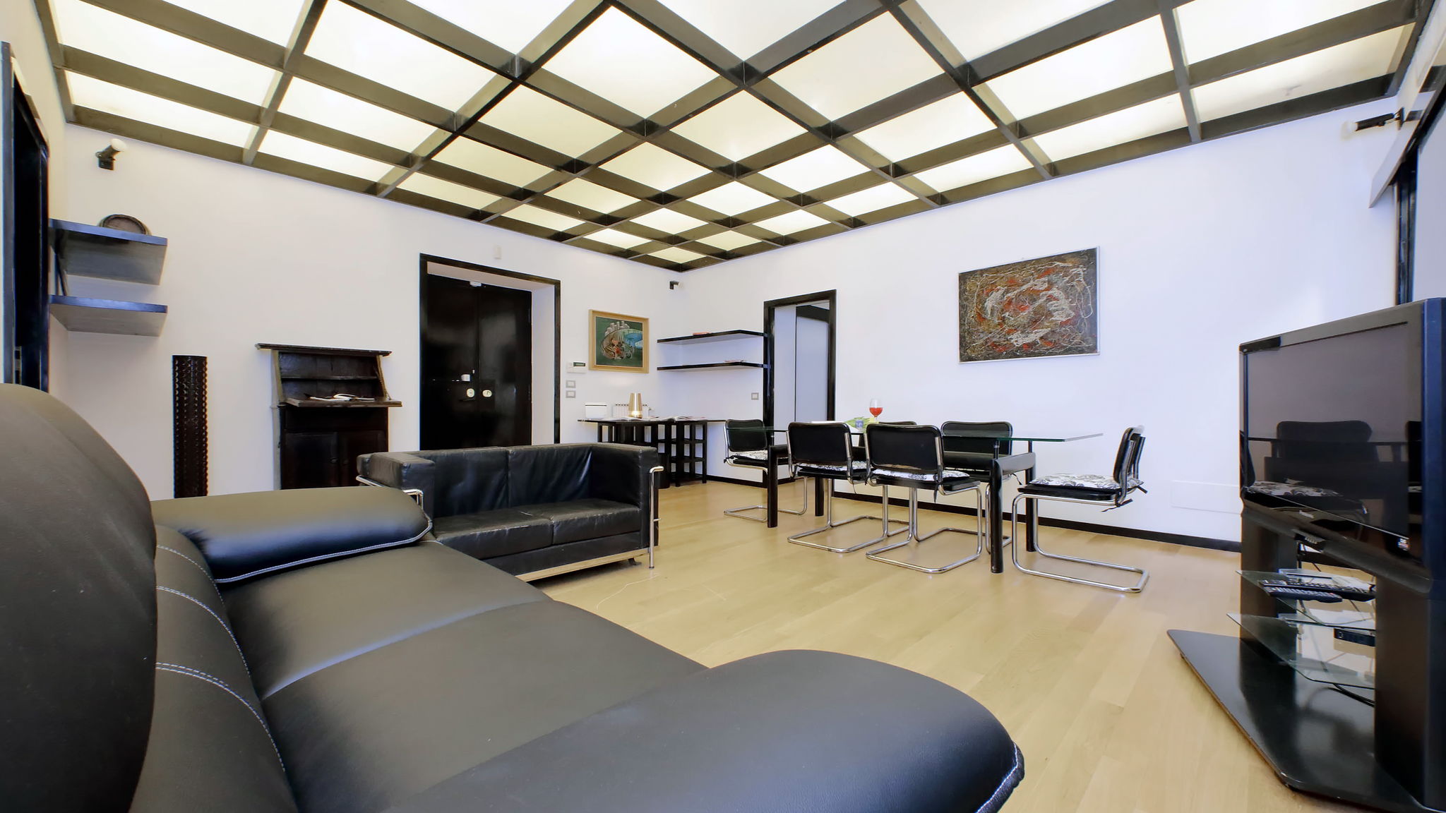 Italianway Roma 4BNB - Spacious Porta Pia Apartment