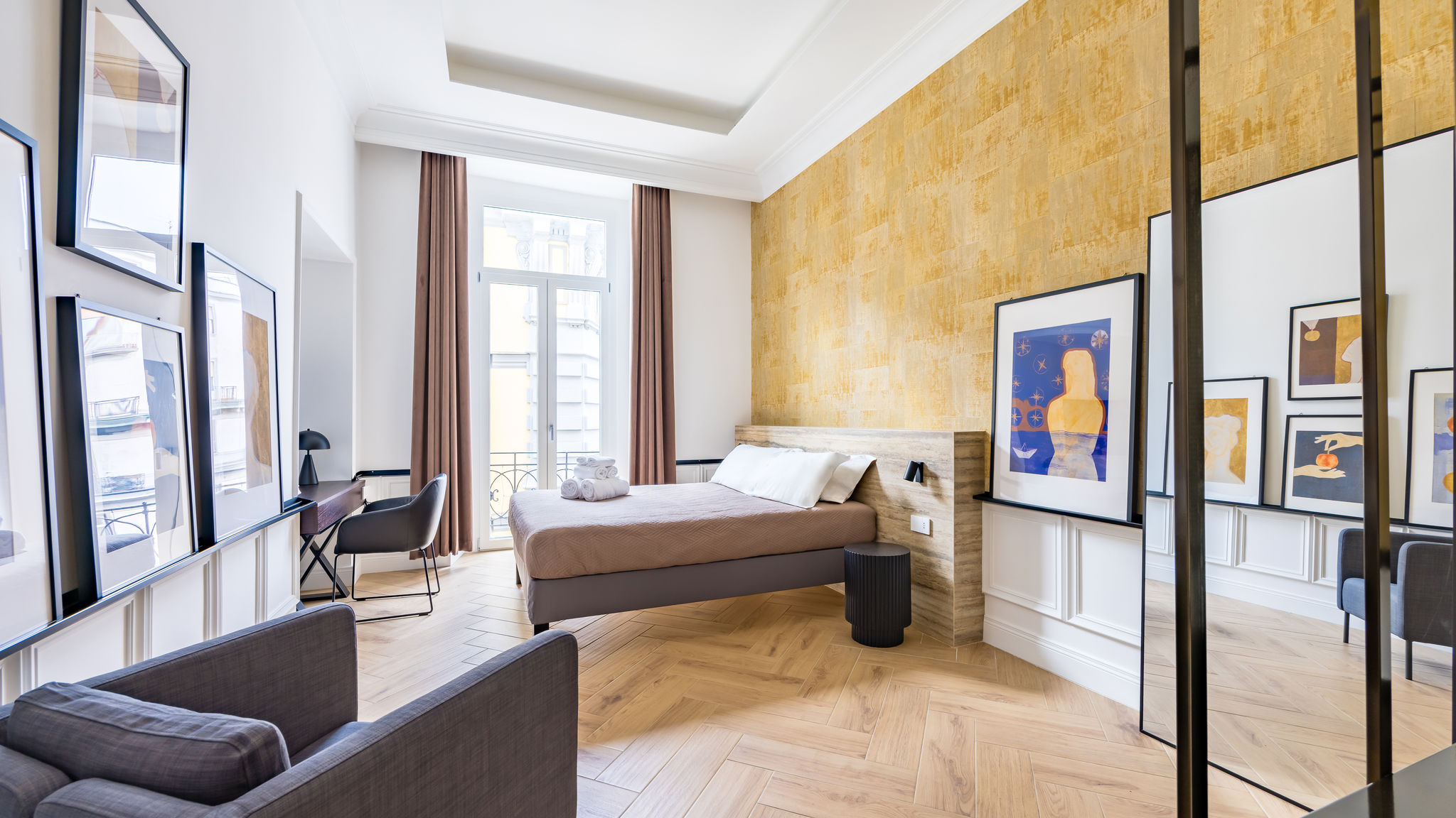 Napoliapartments.it (per Apt commercializzati) Napoli Chic Lifestyle Apartment