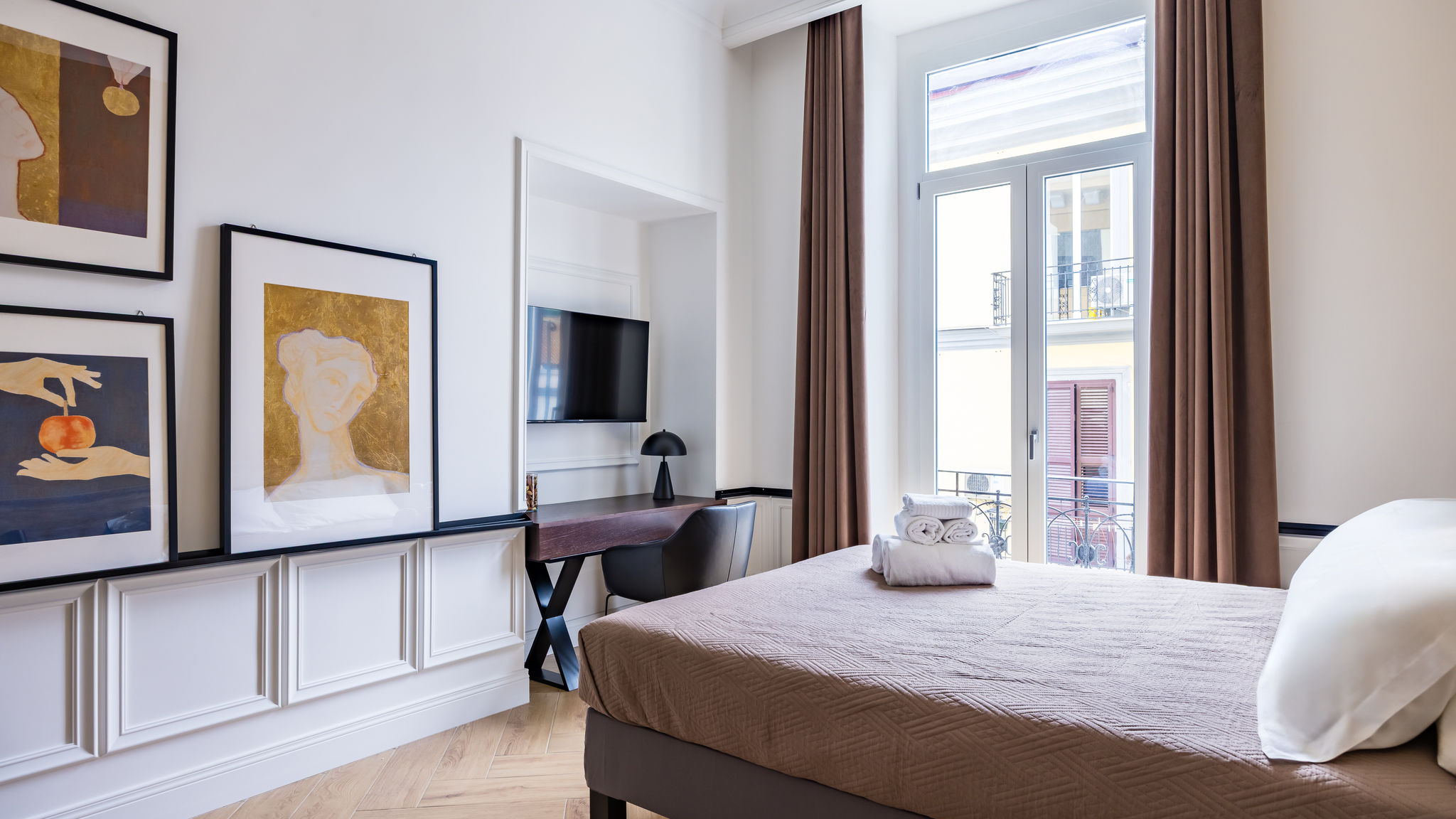 Napoliapartments.it (per Apt commercializzati) Napoli Chic Lifestyle Apartment