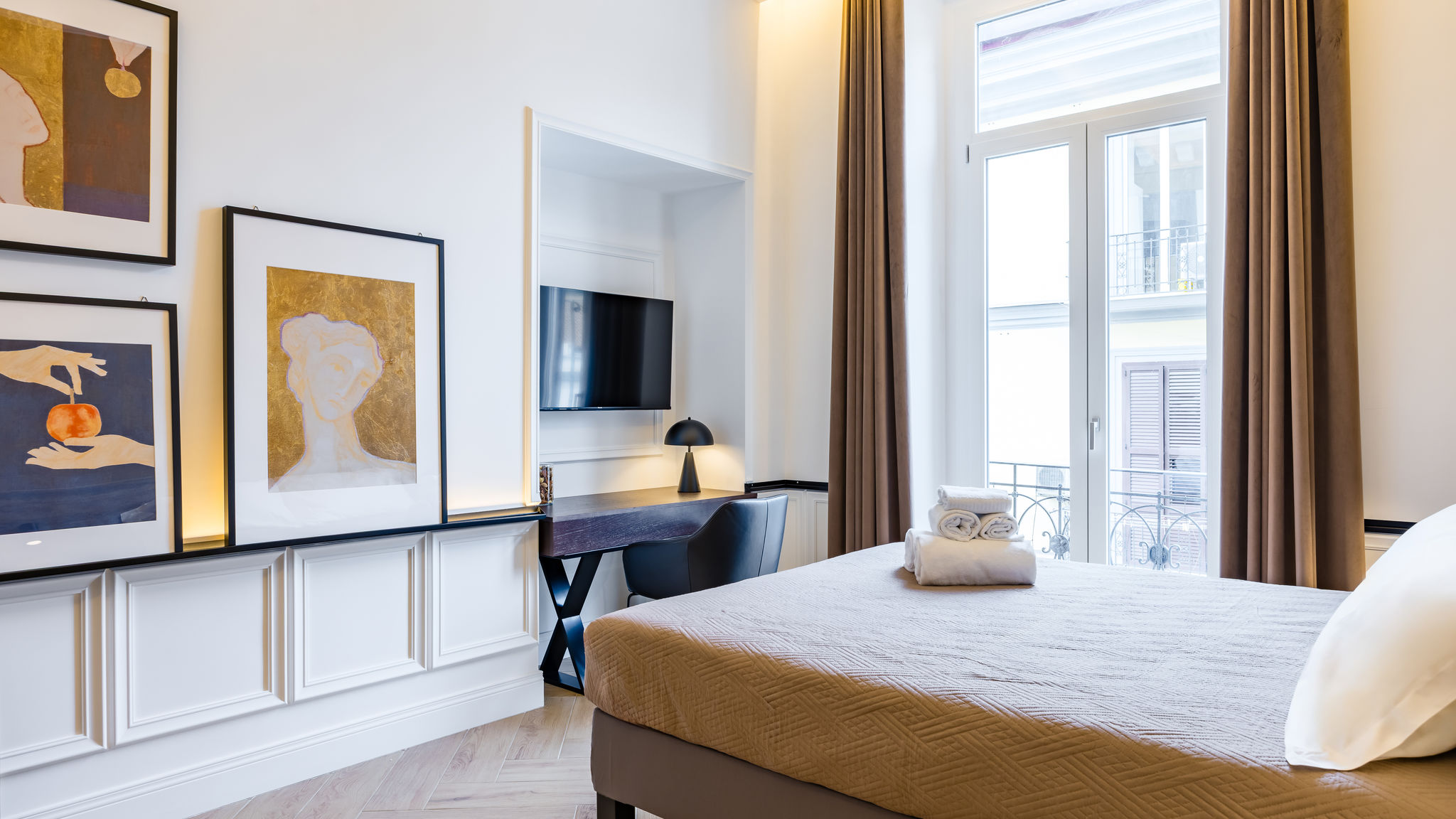 Napoliapartments.it (per Apt commercializzati) Napoli Chic Lifestyle Apartment