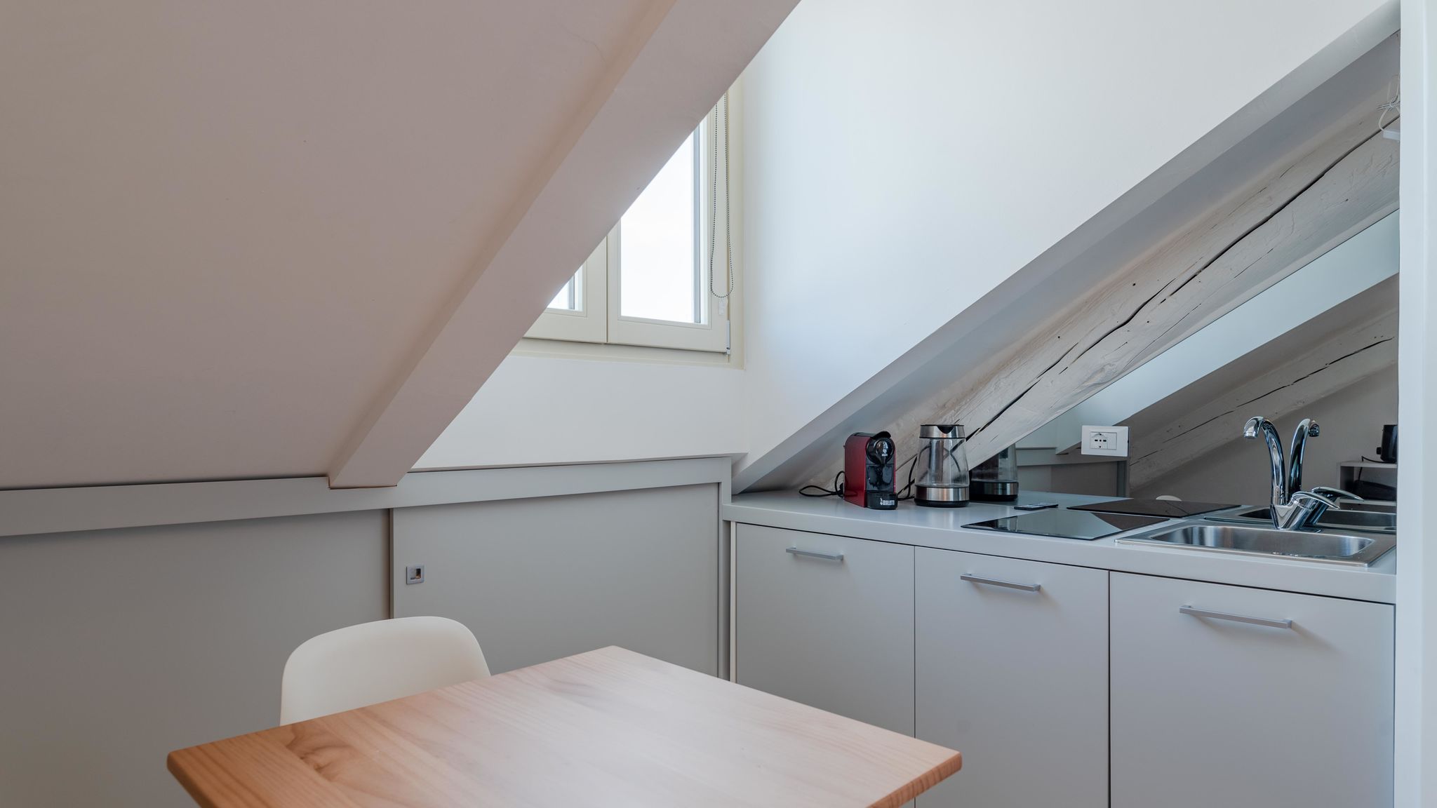 Italianway Torino Suite Beethoven by Toh Solution